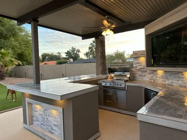 Outdoor Kitchen Bermuda BBQ Island