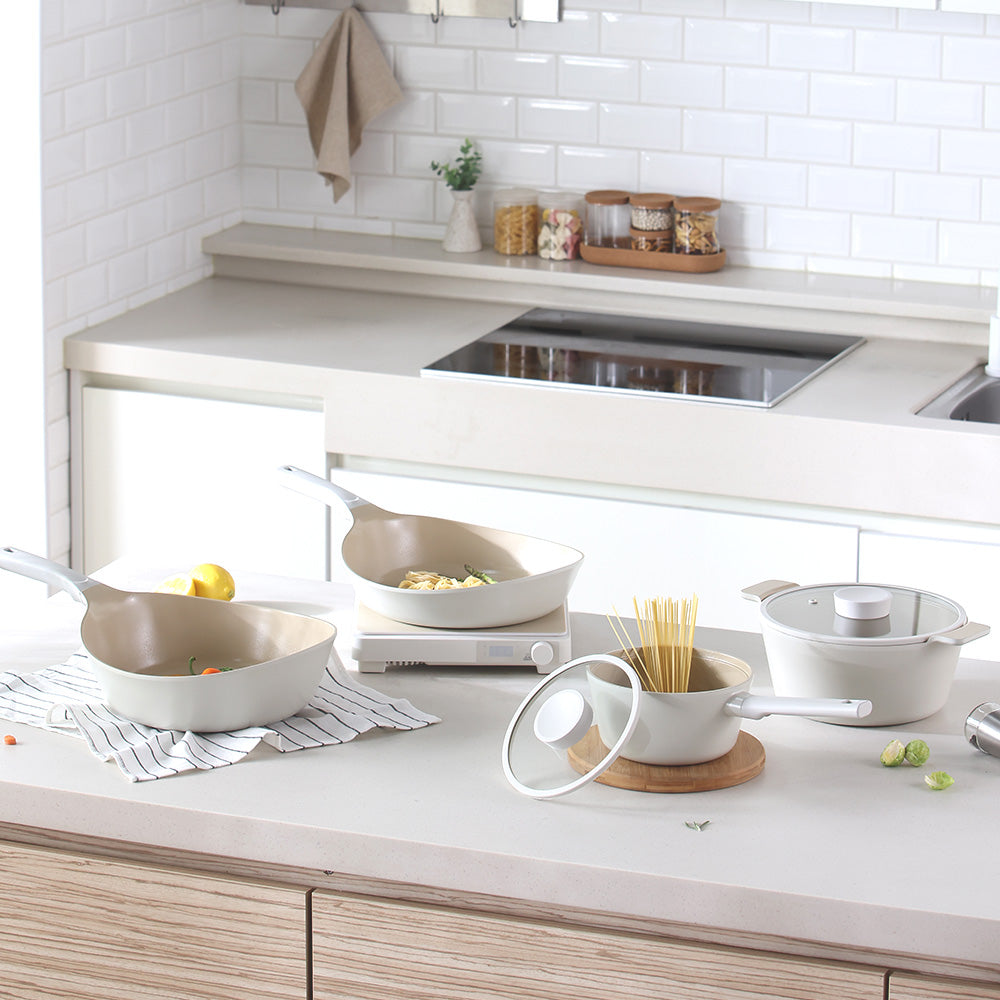 Vulcan Ivory 7" Sauce Pan