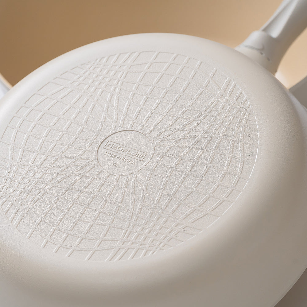 Vulcan Ivory 7" Sauce Pan