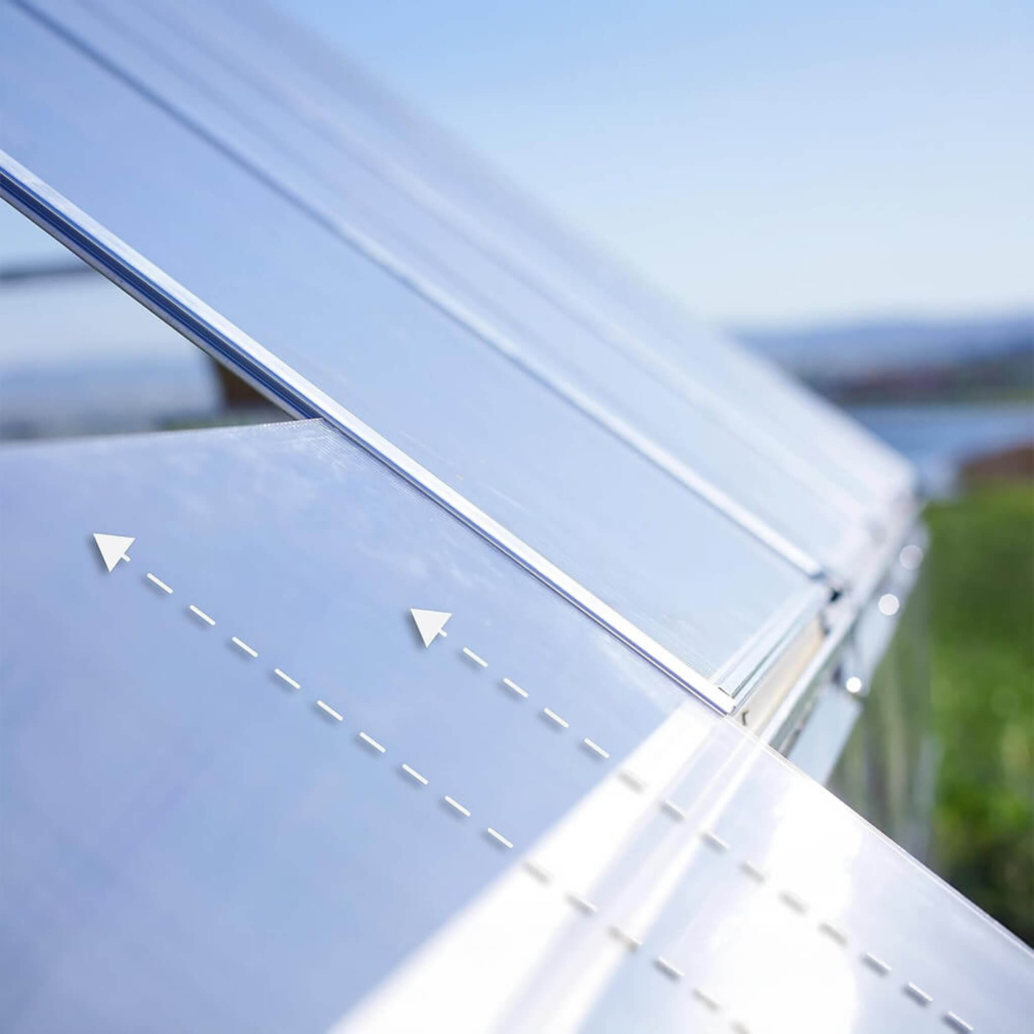 [10X24FT] Premium Heavy-Duty Polycarbonate Walk-In Greenhouse W/ Aluminum Frame & Built-In Gutter System (SAK58472)