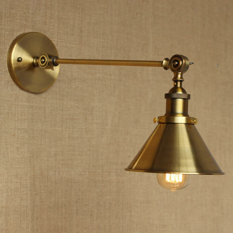 Clara's Industrial Wall Sconce: Vintage Charm Meets Modern Functionality