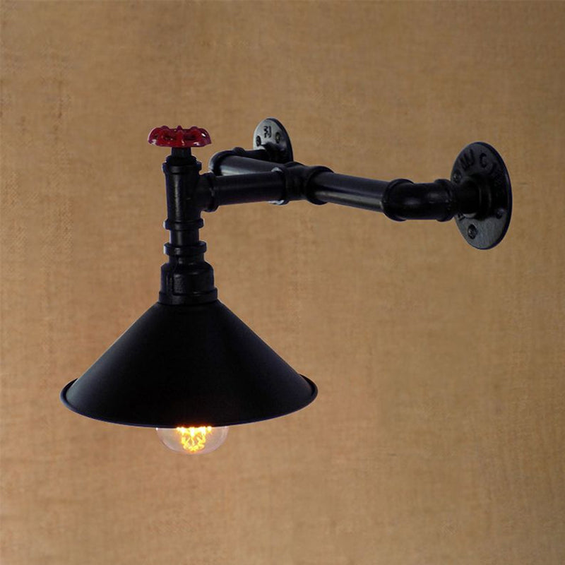 Conrad's Industrial Sconce: Focused Light & Vintage Charm