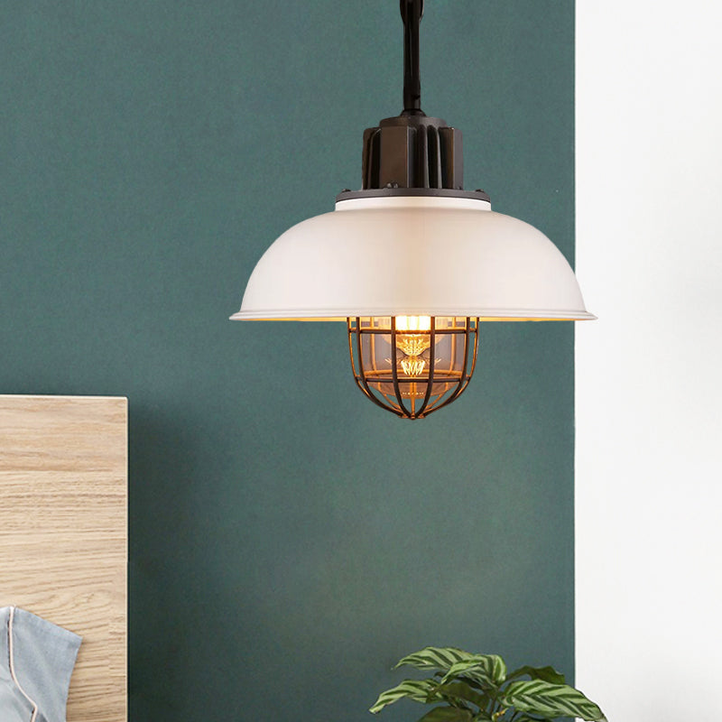 Ezra's Industrial Pendant: Modern Flair & Rustic Charm