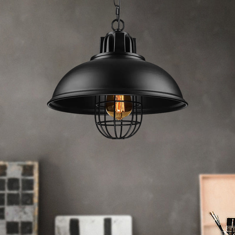 Ezra's Industrial Pendant: Modern Flair & Rustic Charm