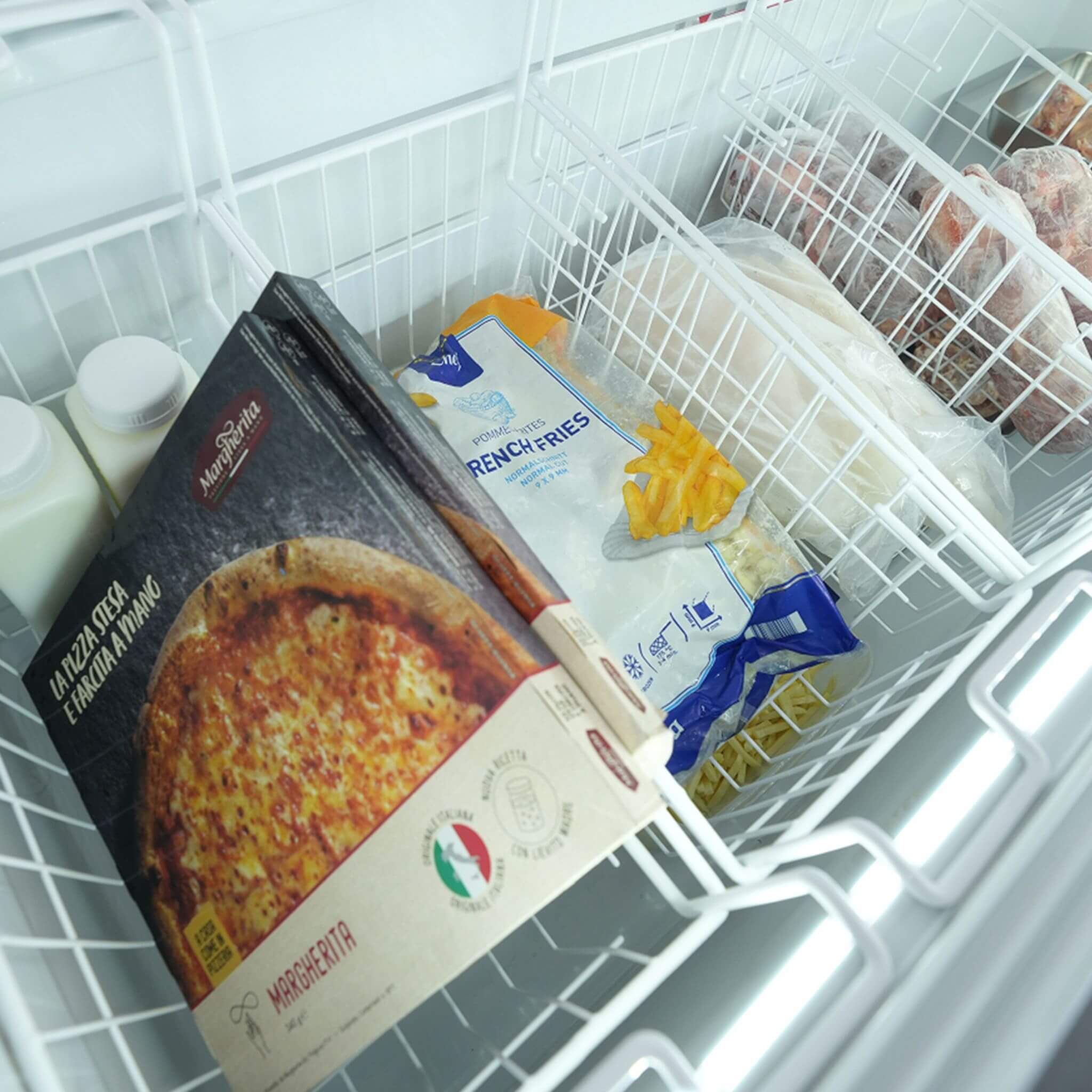 19.3 Cu.Ft Curved-Glass Commercial Display Ice Cream Freezer (SAK81726)