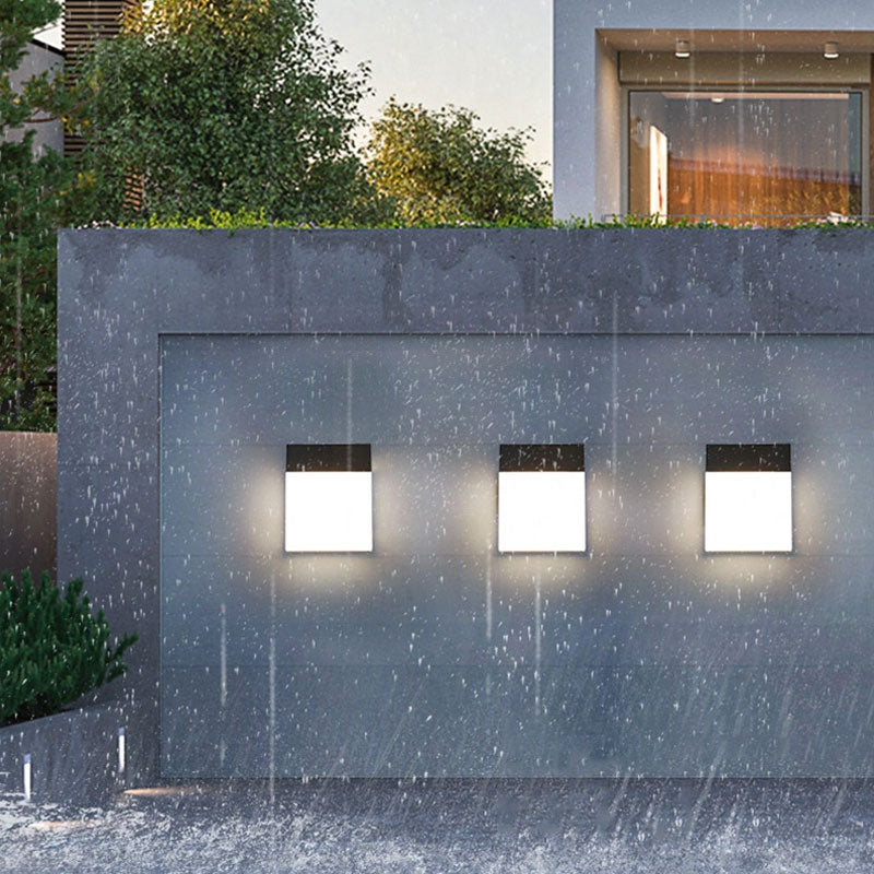 Coralie's Modern LED Outdoor Wall Light - Sleek Black Rectangle Sconce