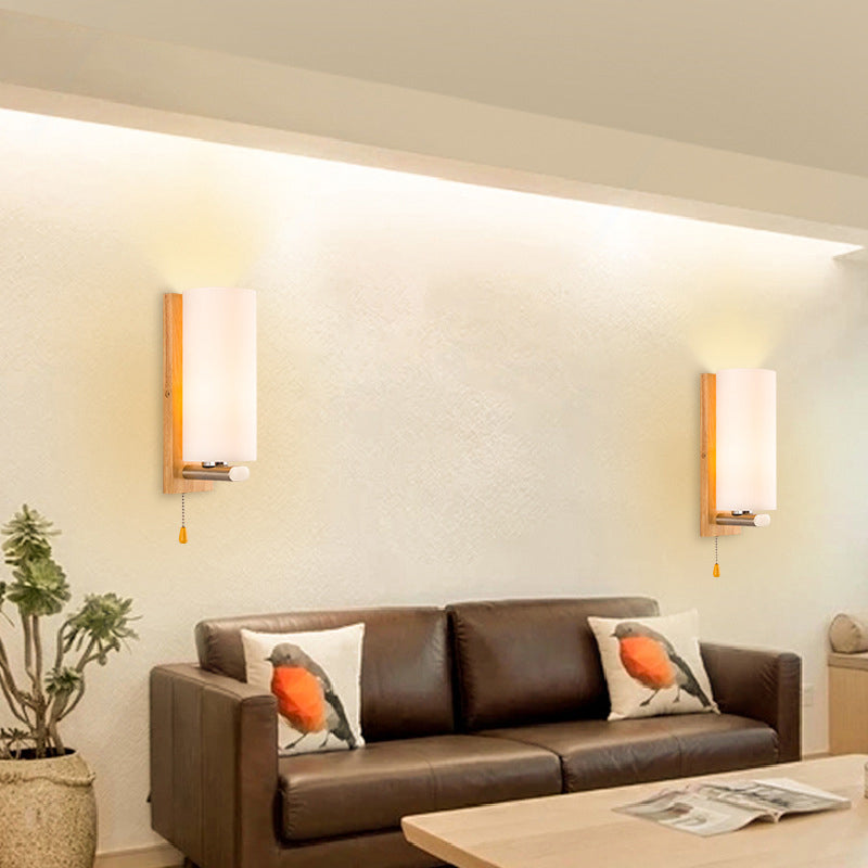 Clara's Wall-Mounted Reading Light with Elegant Glass Shade