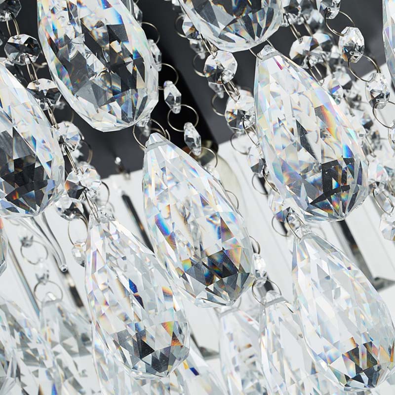 Enchanting Crystals: Modern Elegance for Your Ceiling