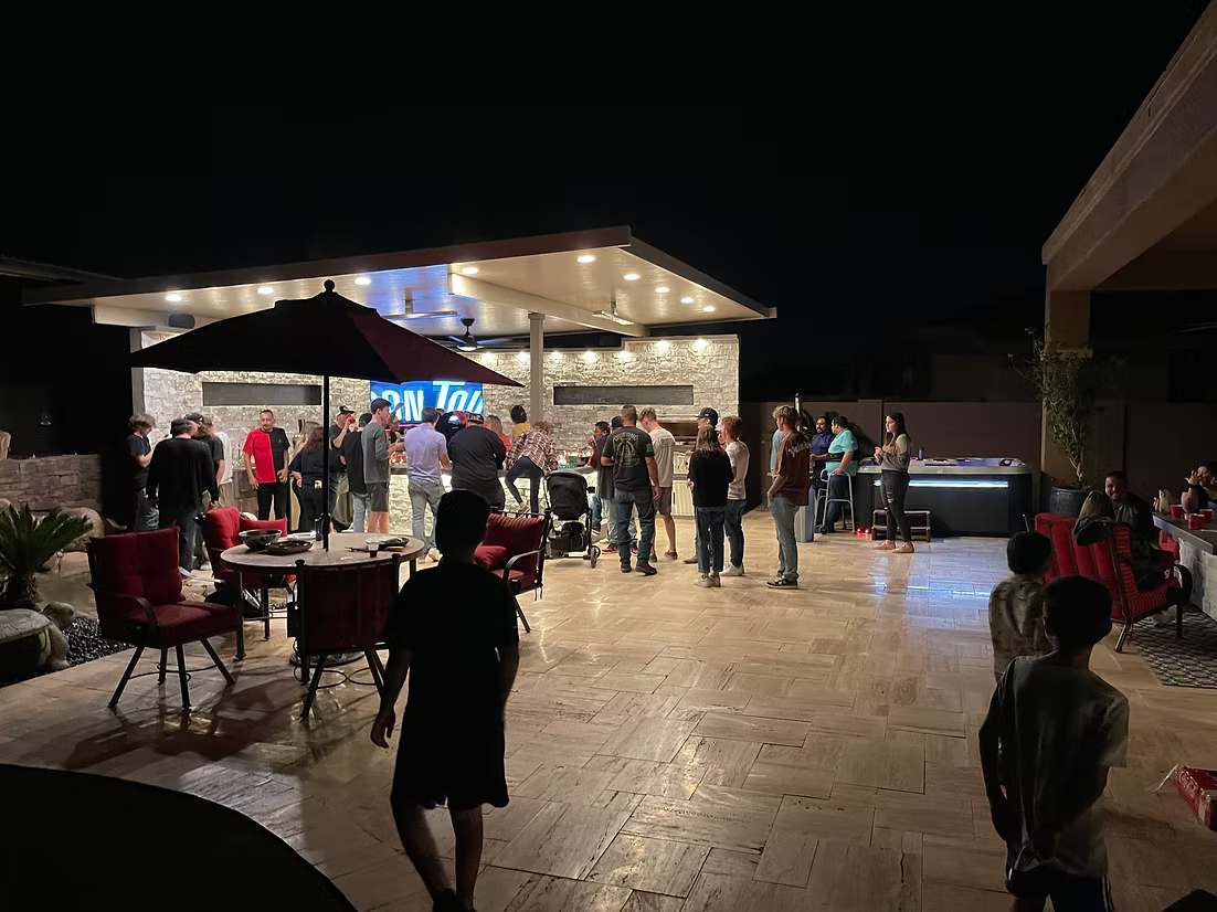 Luxury Outdoor Kitchen BBQ Grill Island