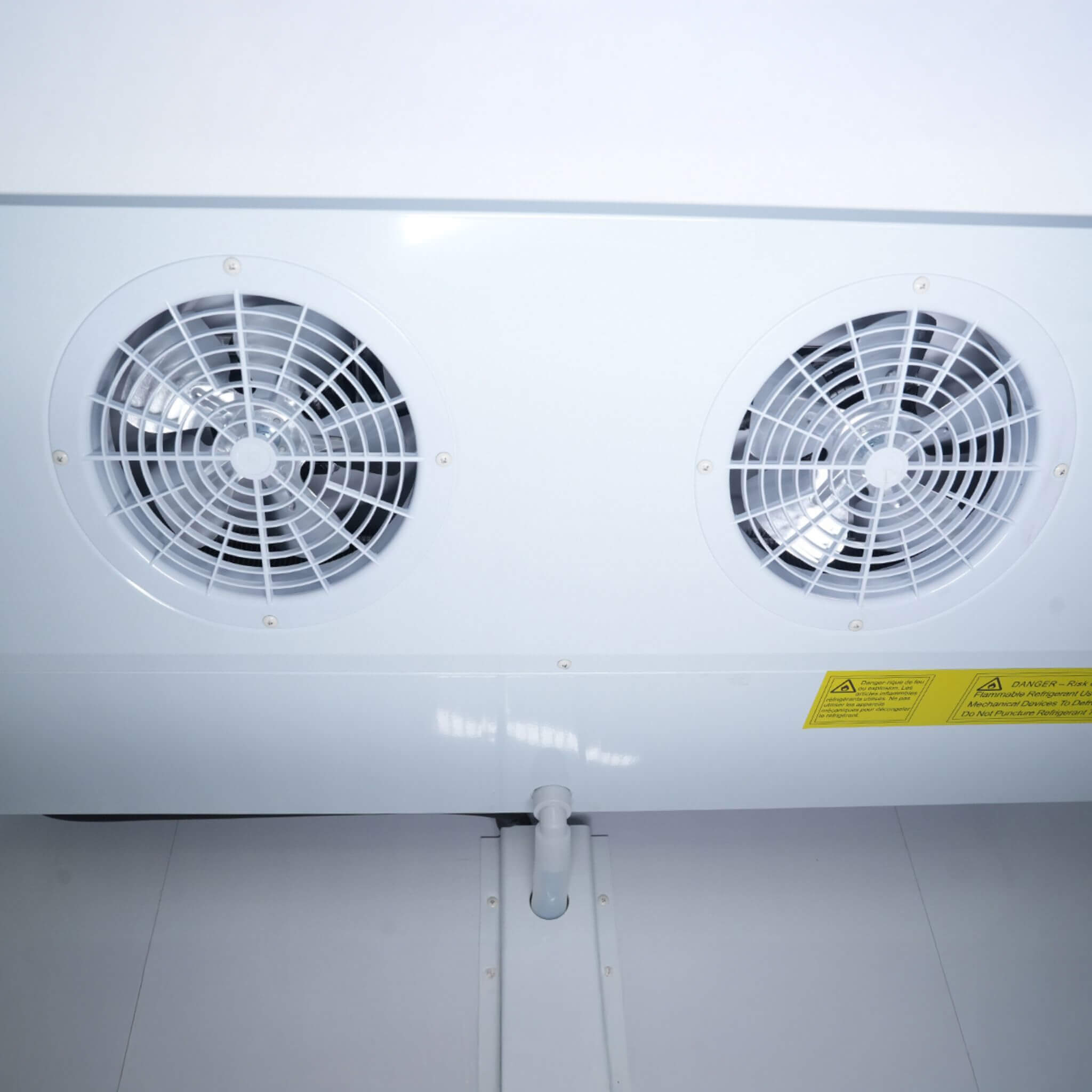 44.7 Cu.Ft Commercial Glass Door Merchandiser Freezer With LED Display (SAK39478)