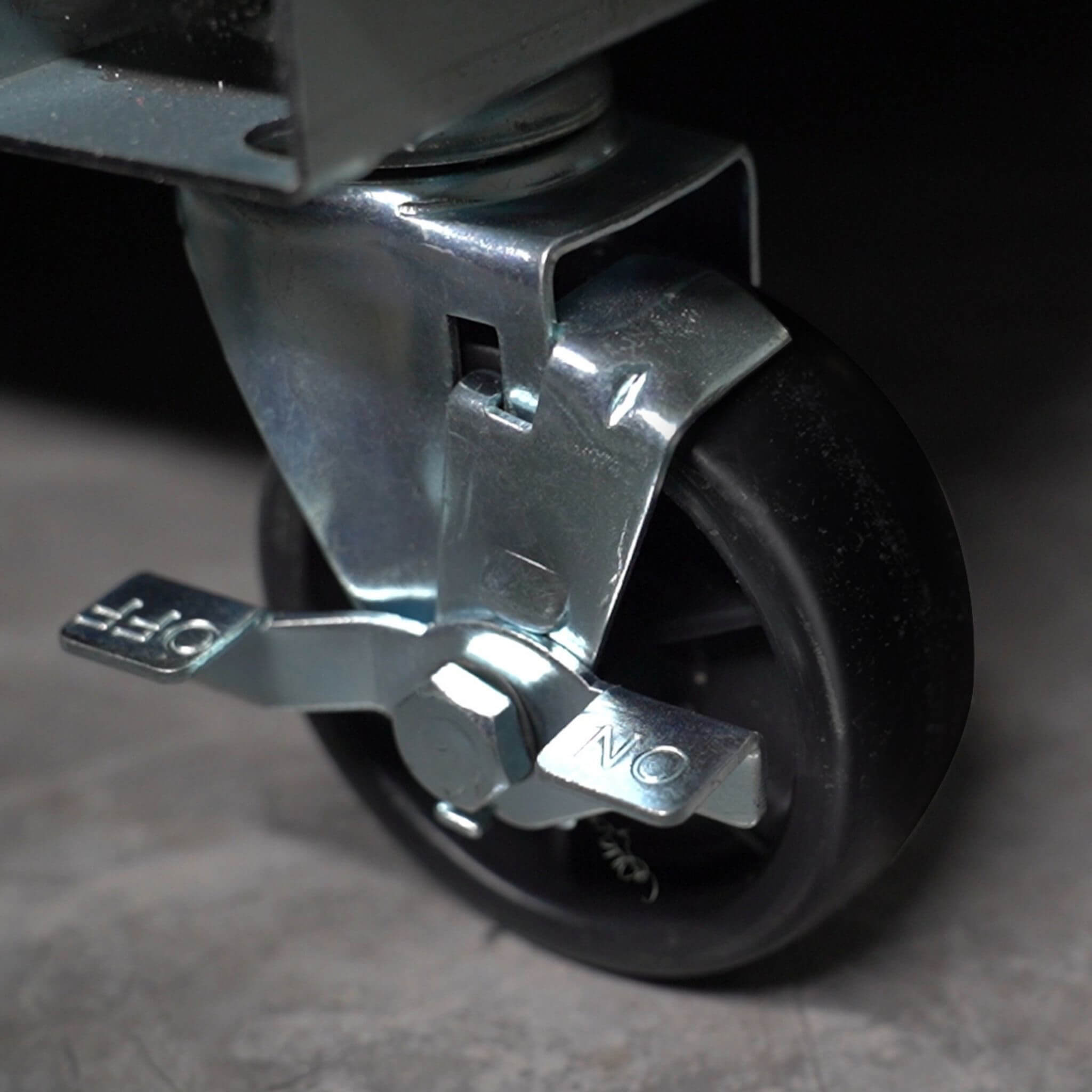 44.7 Cu.Ft Double-Door Commercial Display Merchandising Refrigerator (SAK54692)