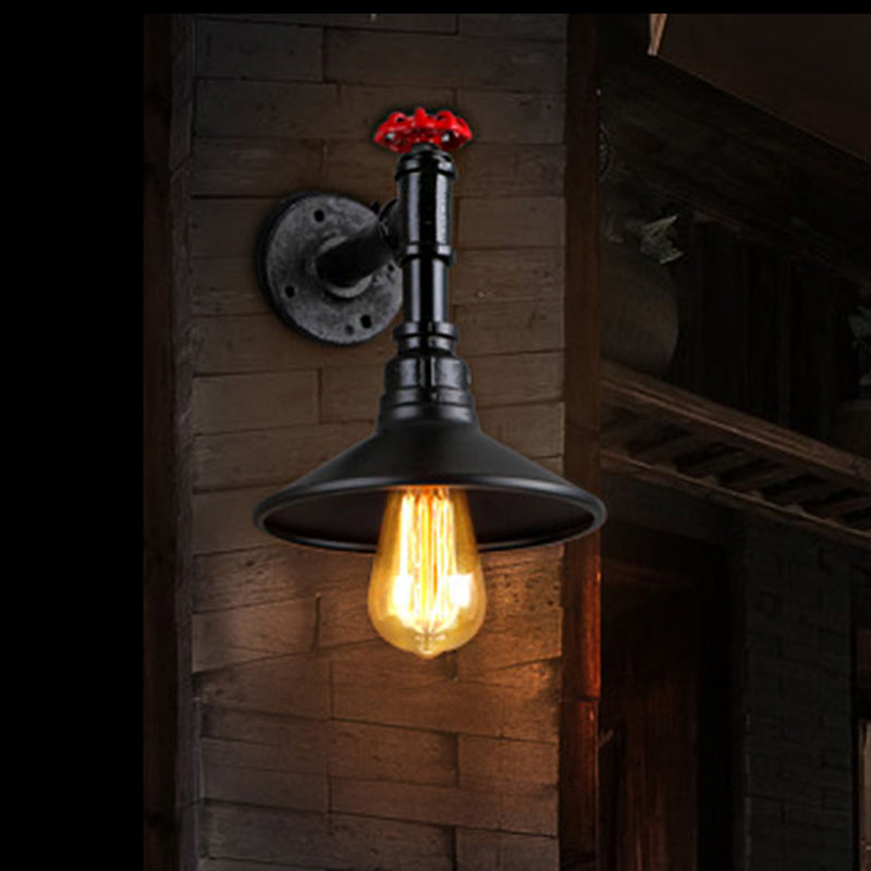 Conrad's Industrial Sconce: Focused Light & Vintage Charm
