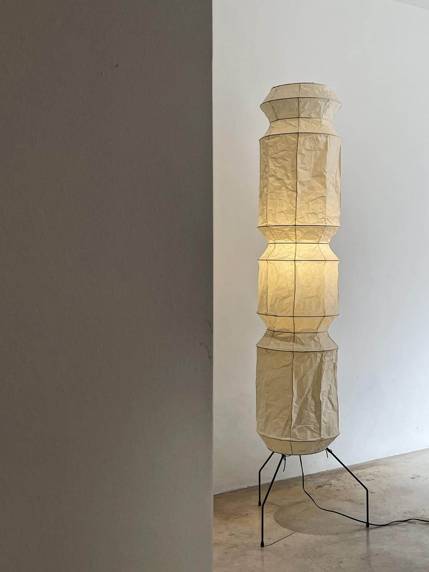Akari UF4-L6 Floor Lamp