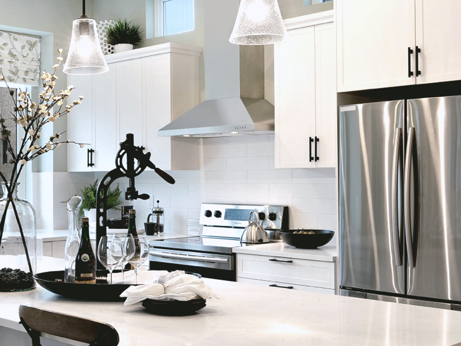 30 Inch 600 CFM Wall Mount Range Hood - VICTORY Classic