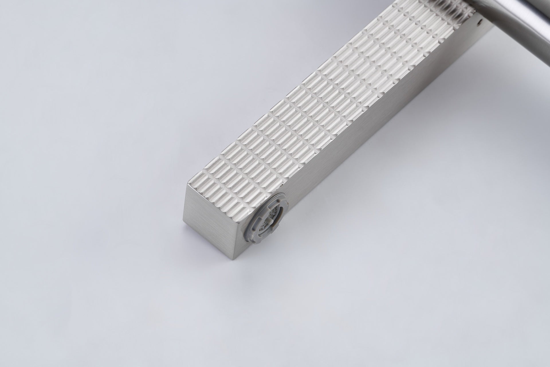 Brushed gold or Brushed Nickel or Matte Black Or Rose Gold single handle brass bathroom faucet with pop up drain