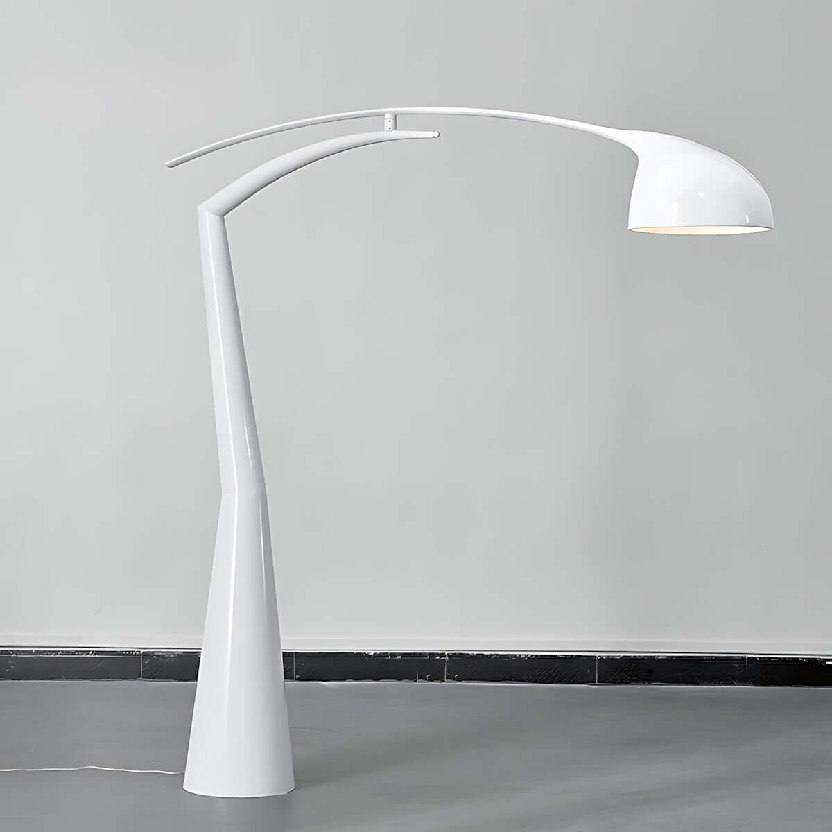 Drevon Resin Floor Lamp