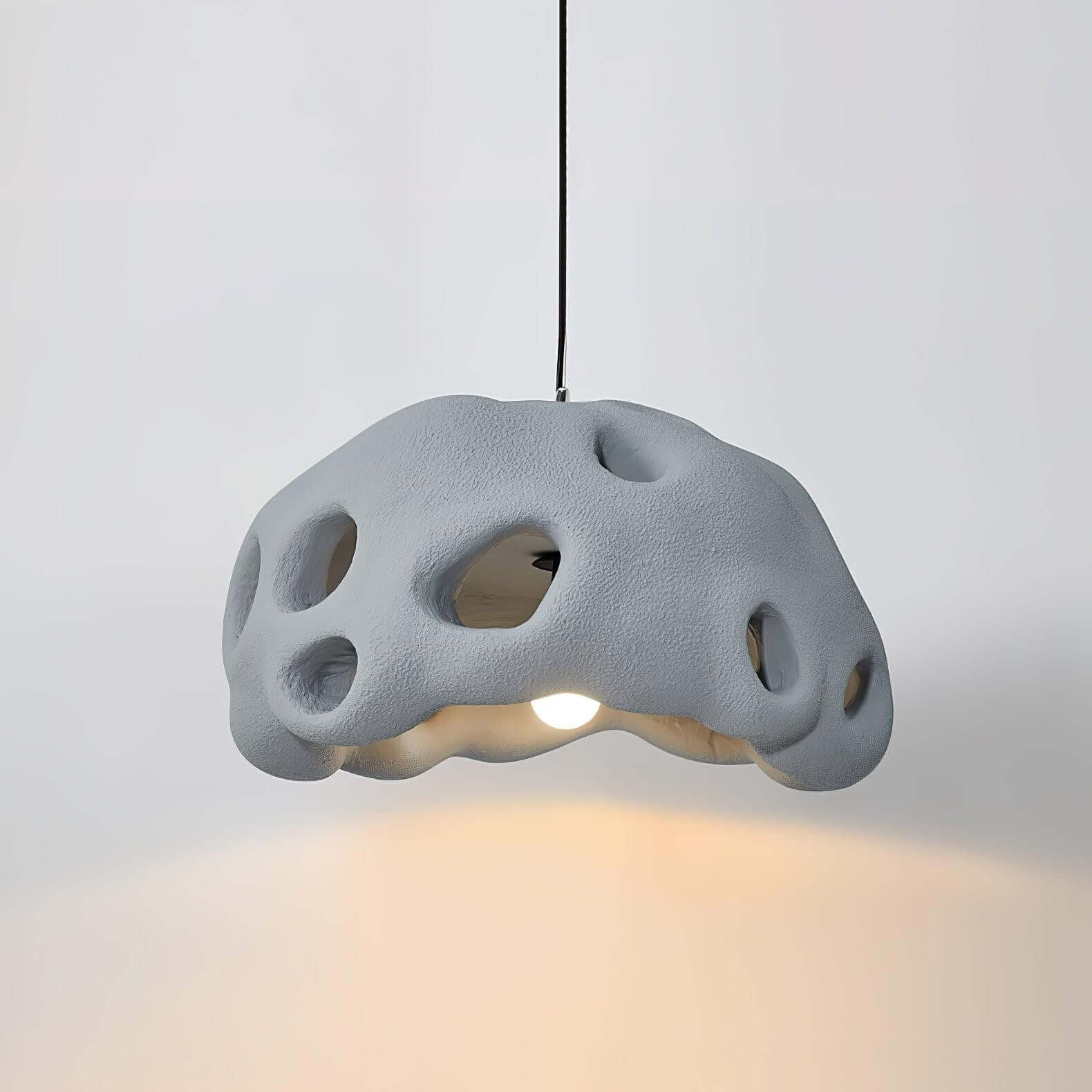 Duvra Resin Pendant Lamp