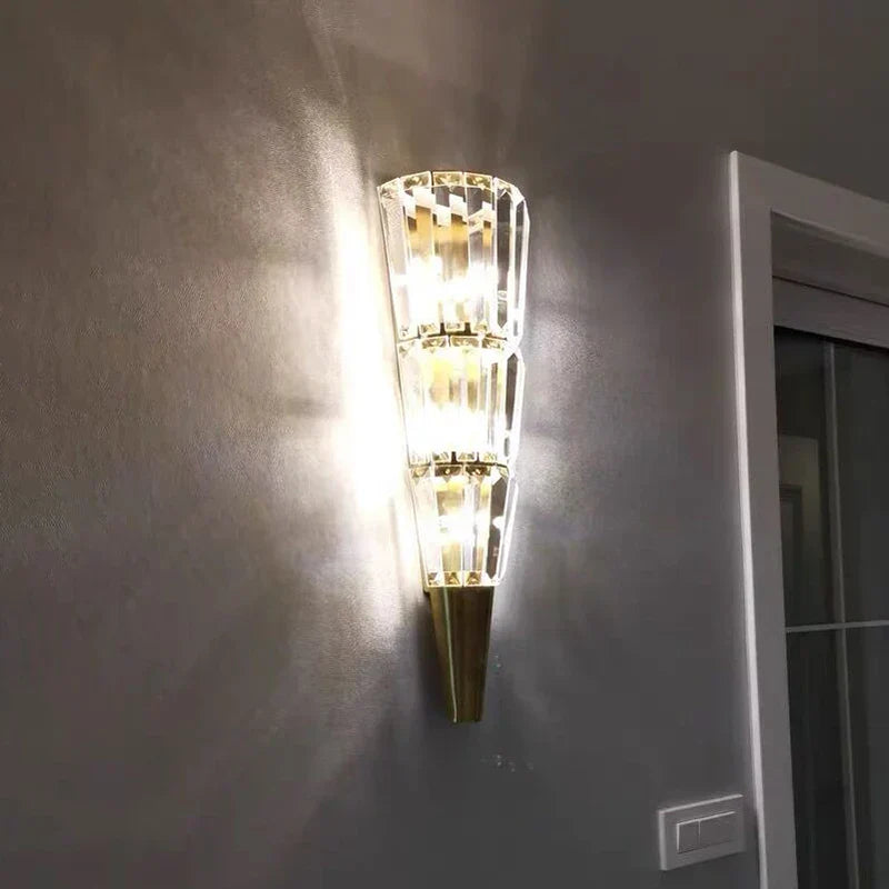 Logan - Nordic Crystal LED Wall Lamp - Elegant Lighting for Parlor, Bedroom, and Bathroom