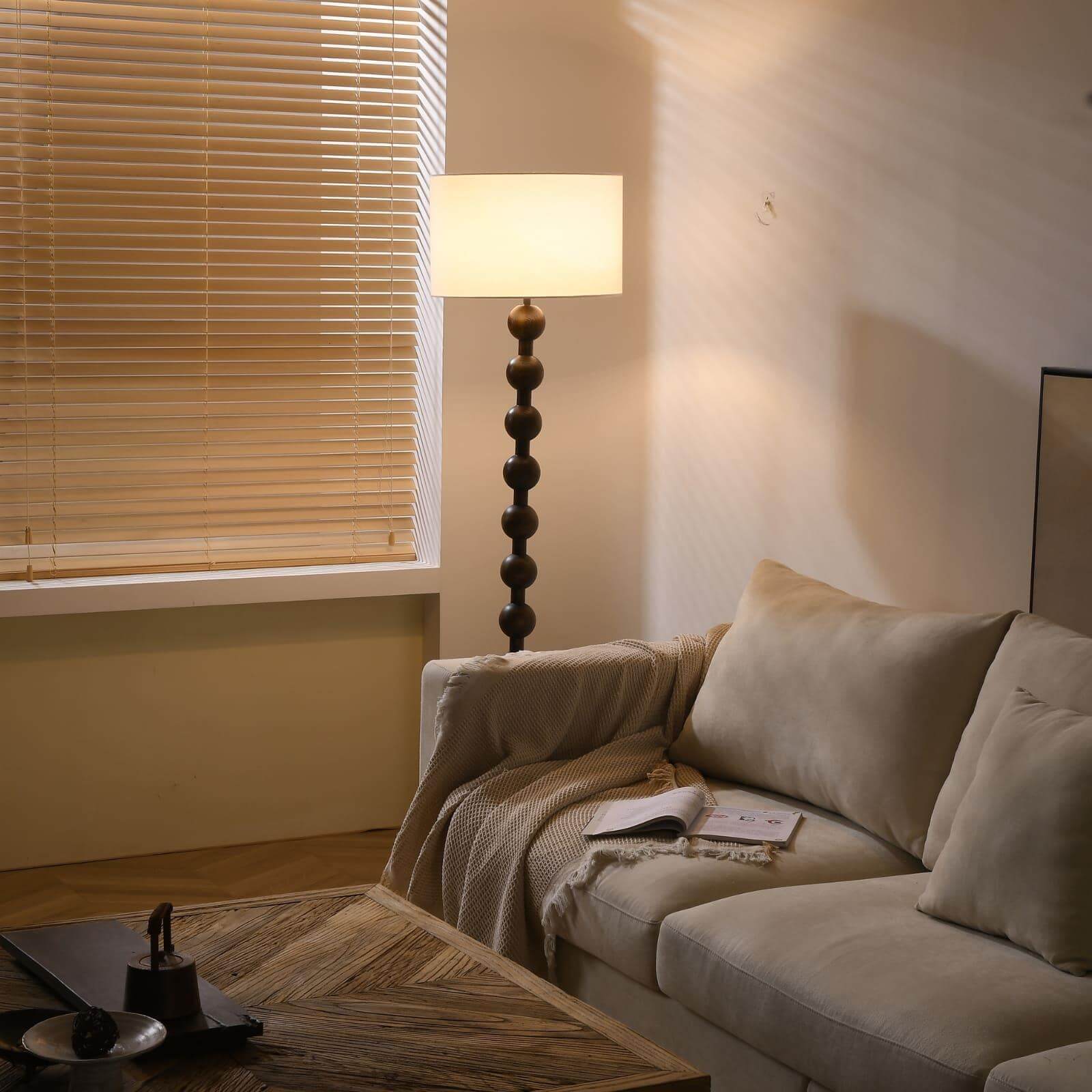 Hugo Barbell Floor Lamp