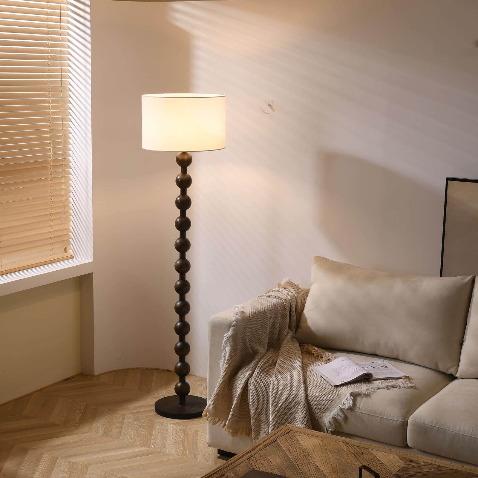 Hugo Barbell Floor Lamp
