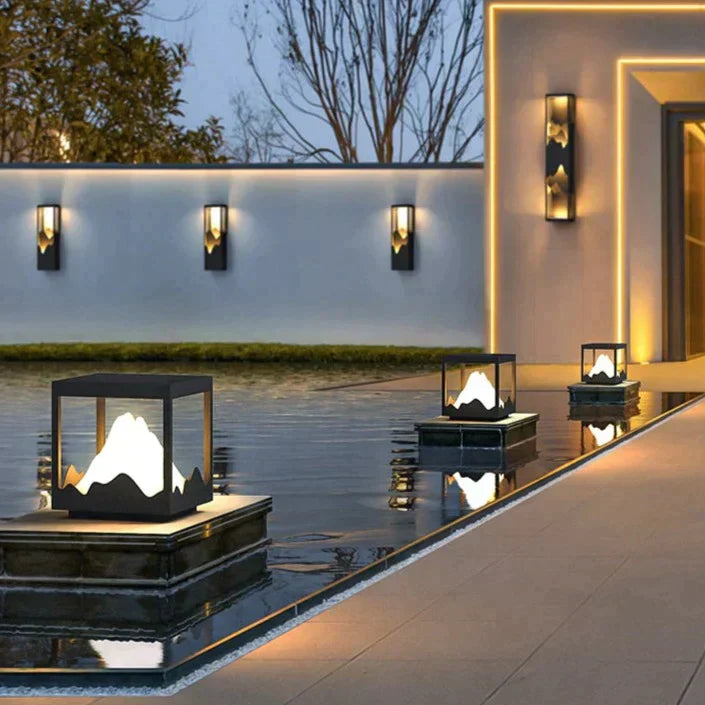 Anaïs's Waterproof Solar LED Outdoor Light - Chic Garden and Street Lamps