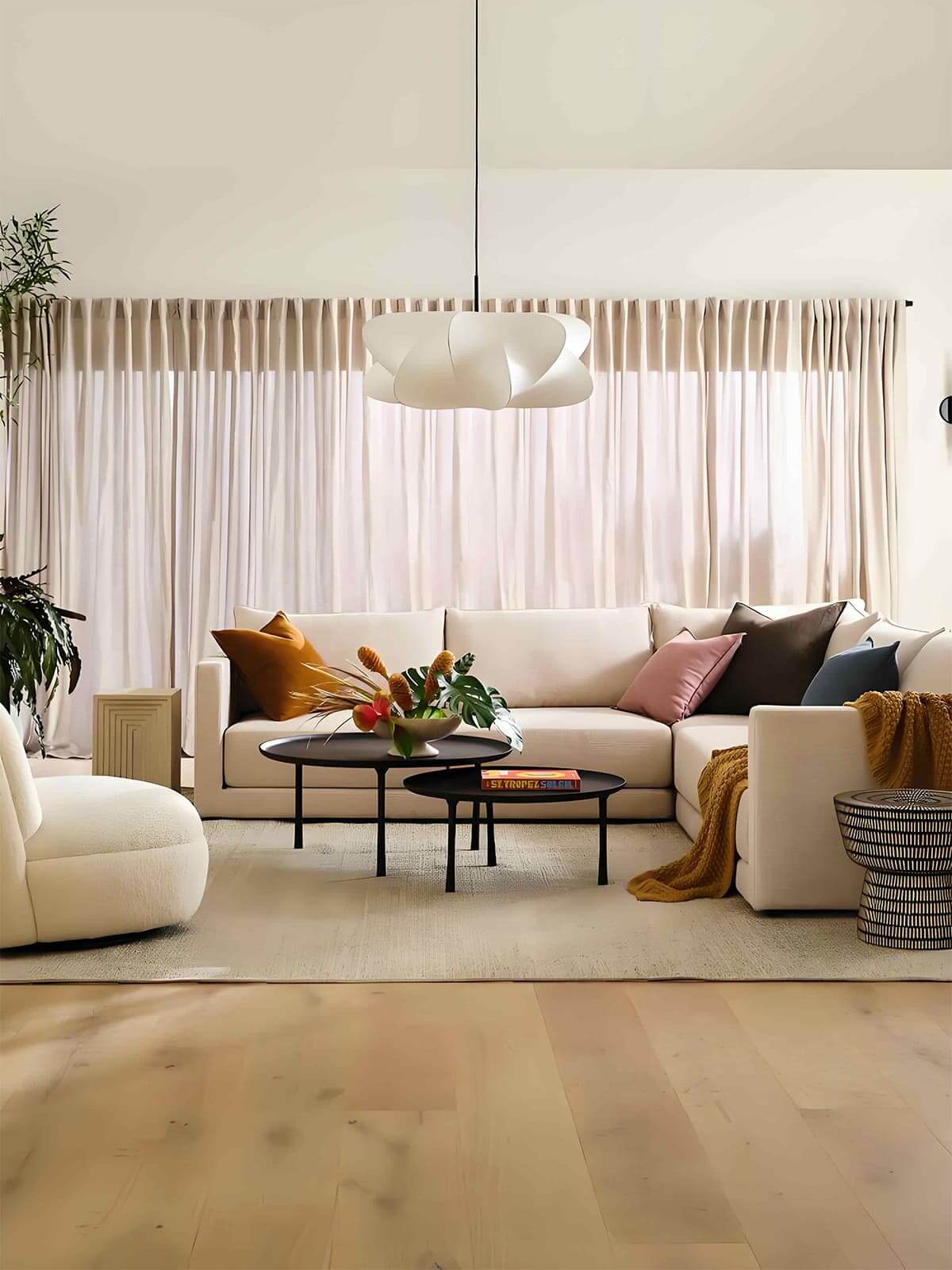 Kylvo Chandelier