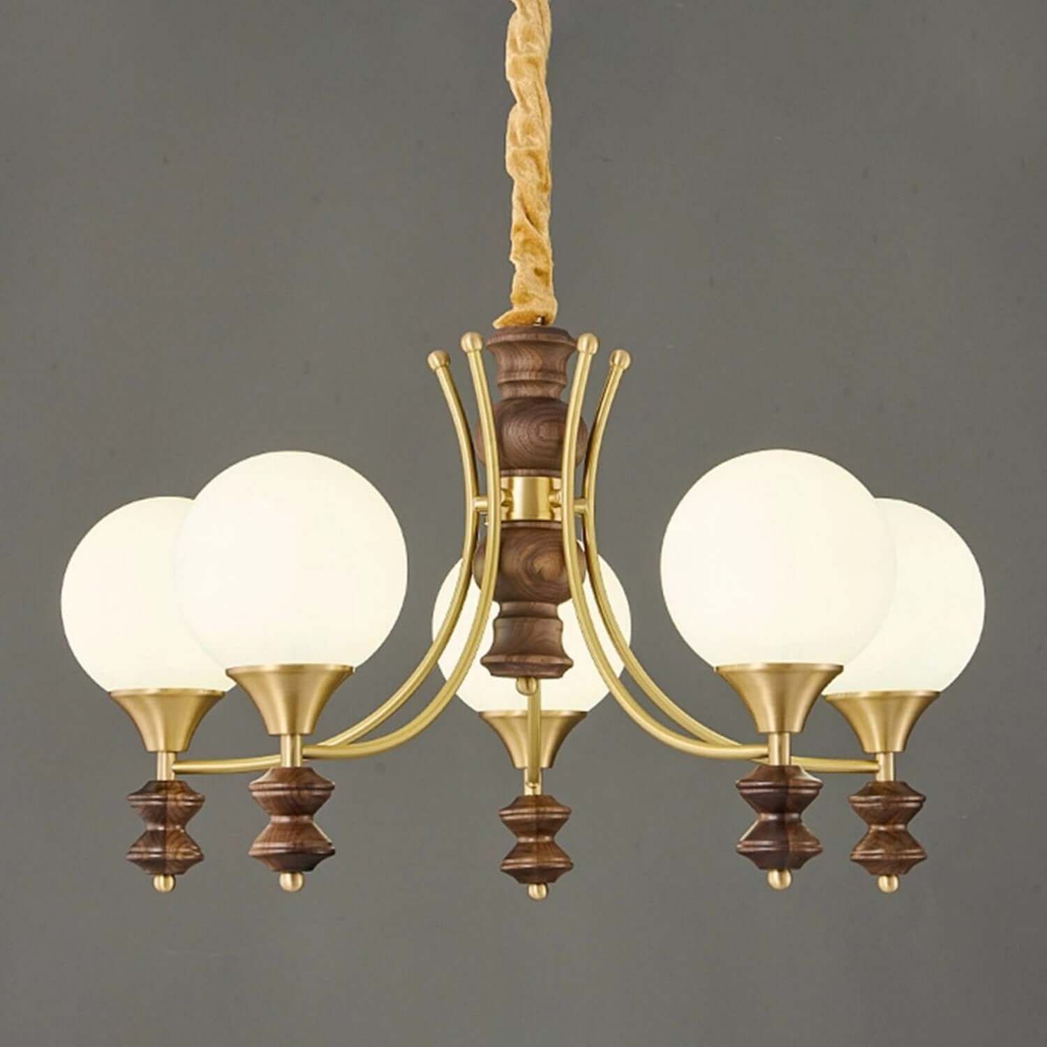 Luster Chandelier