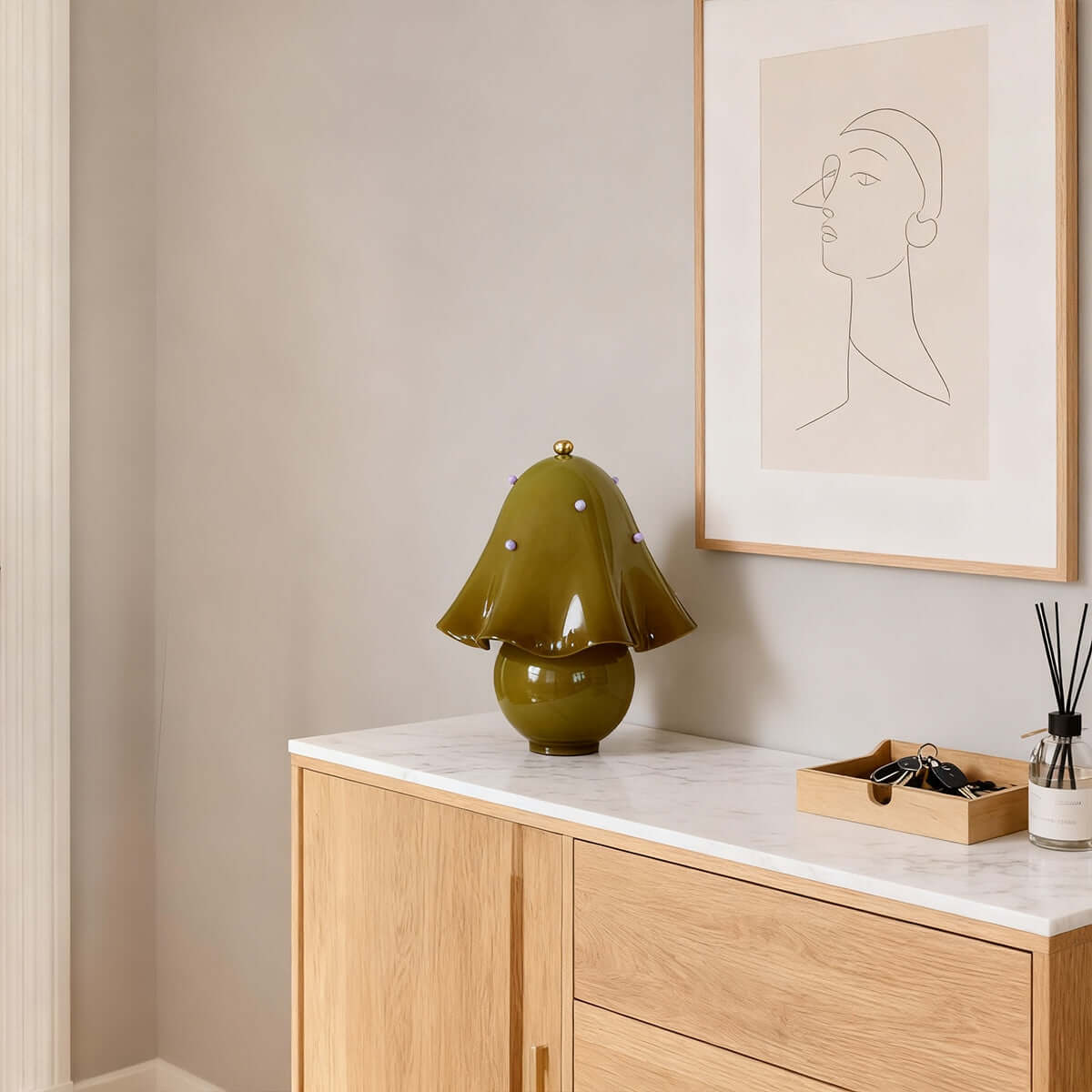 Novrae Table Light