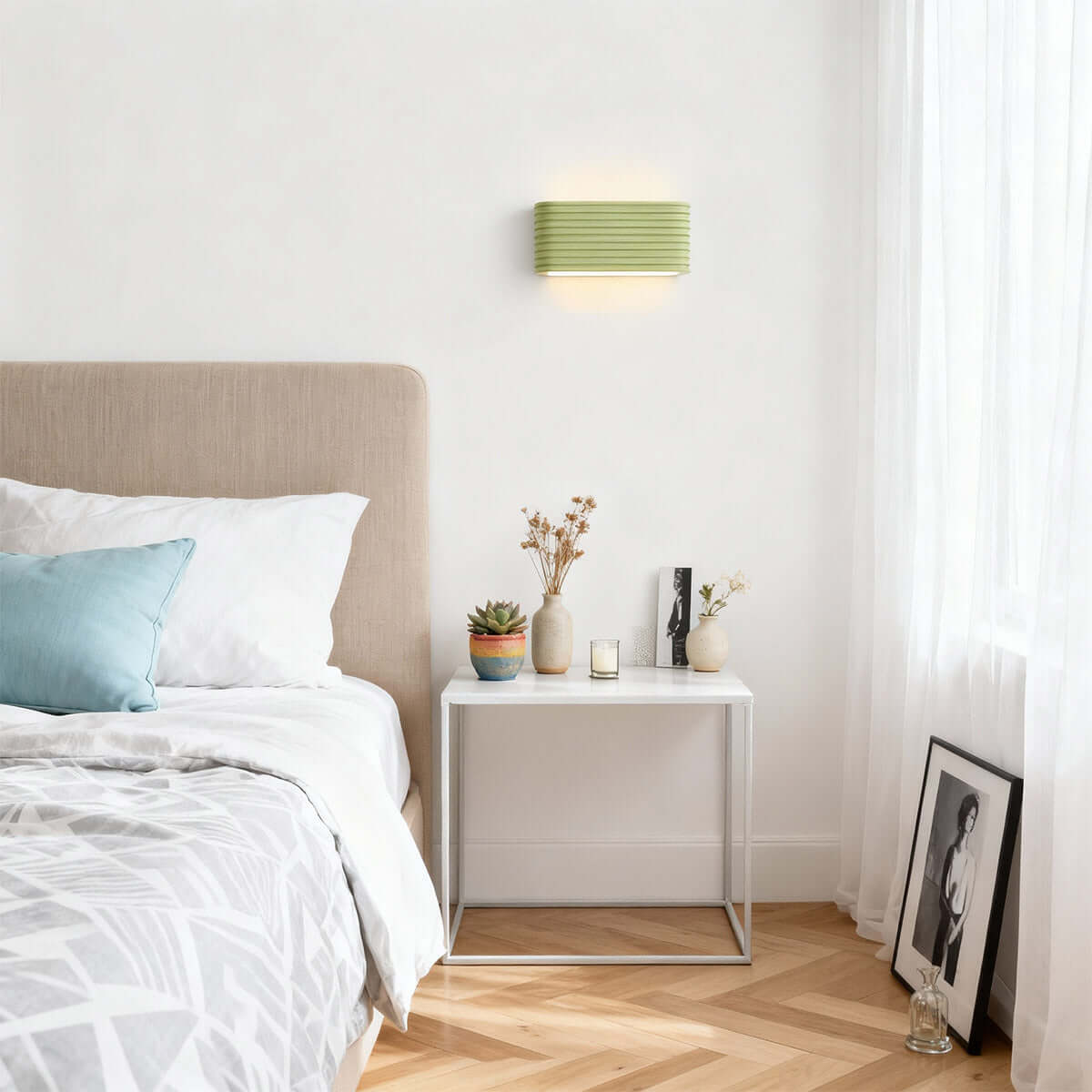 Ocaripo Wall Lamp