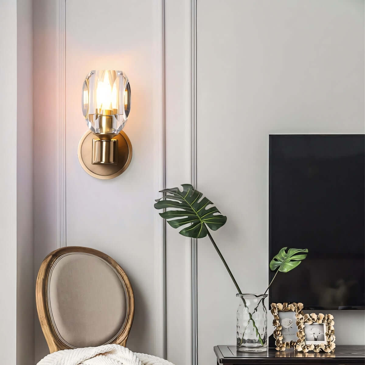 Rimolyn Crystal Wall Lamp