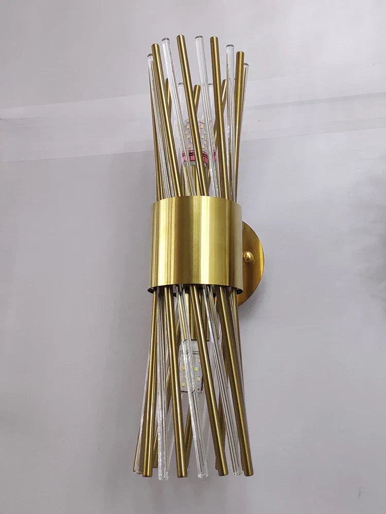 Hazel's Luxury Gold LED Wall Lamp - Elegant Lighting for Your Foyer and Dining Room