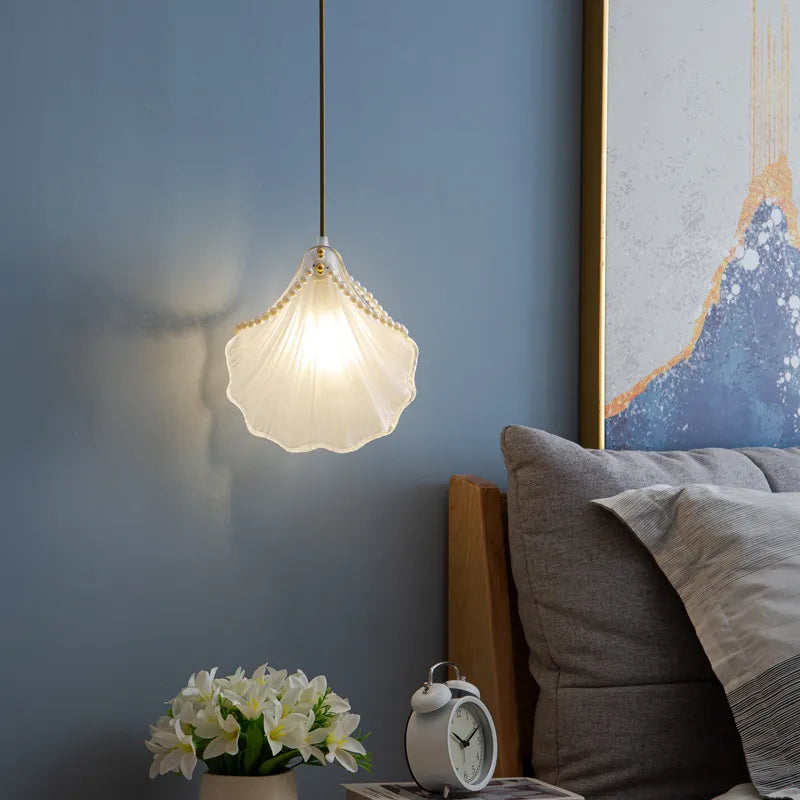 Elegant French Pastoral Pearl Shell Chandelier - A Modern Minimalist Fixture for Master Bedrooms, Aisles, and Bars