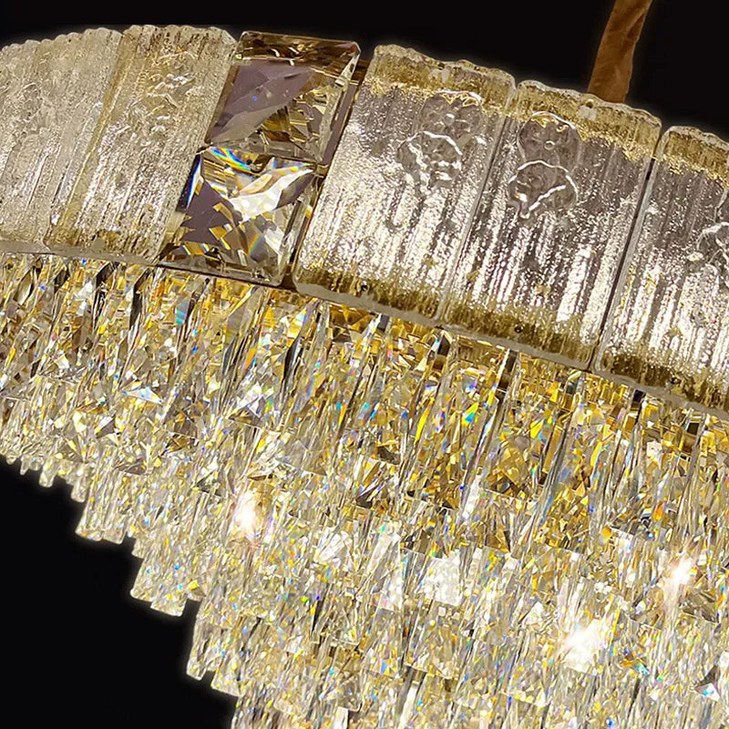 High-End Crystal Chandelier - Elegance and Artistry for Villa Living Spaces