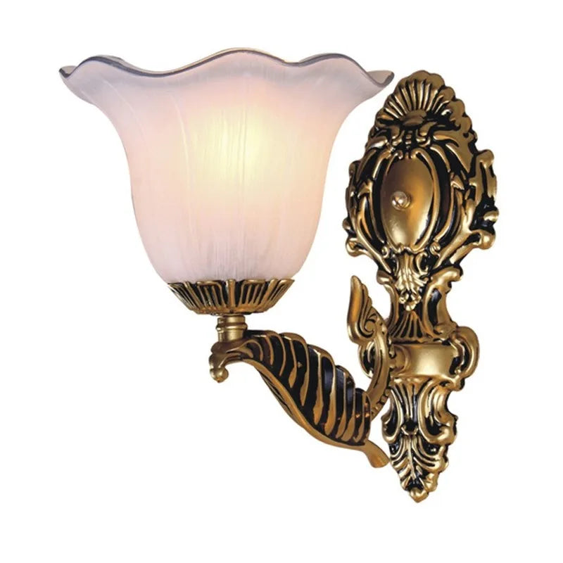 European Retro LED Wall Lamp - Vintage Elegance for Your Living Room and More