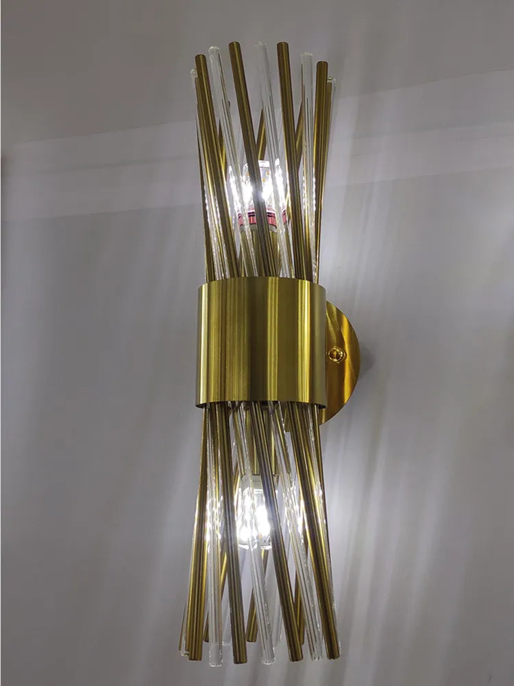 Hazel's Luxury Gold LED Wall Lamp - Elegant Lighting for Your Foyer and Dining Room