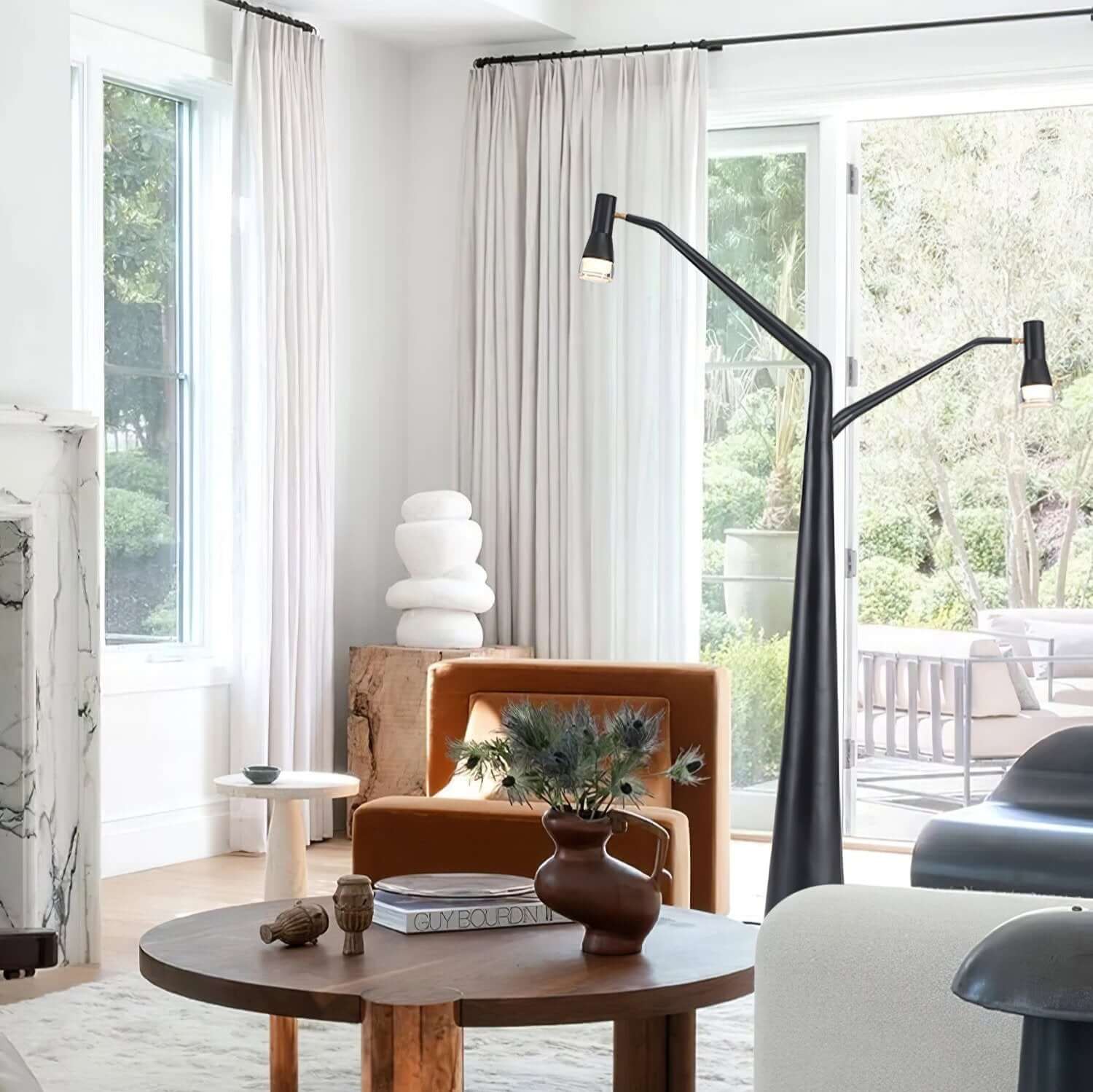 Soma Y-Floor Lamp