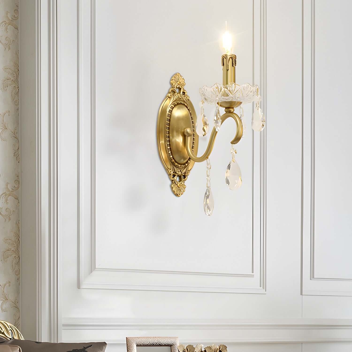 Tivora Wall Lamp