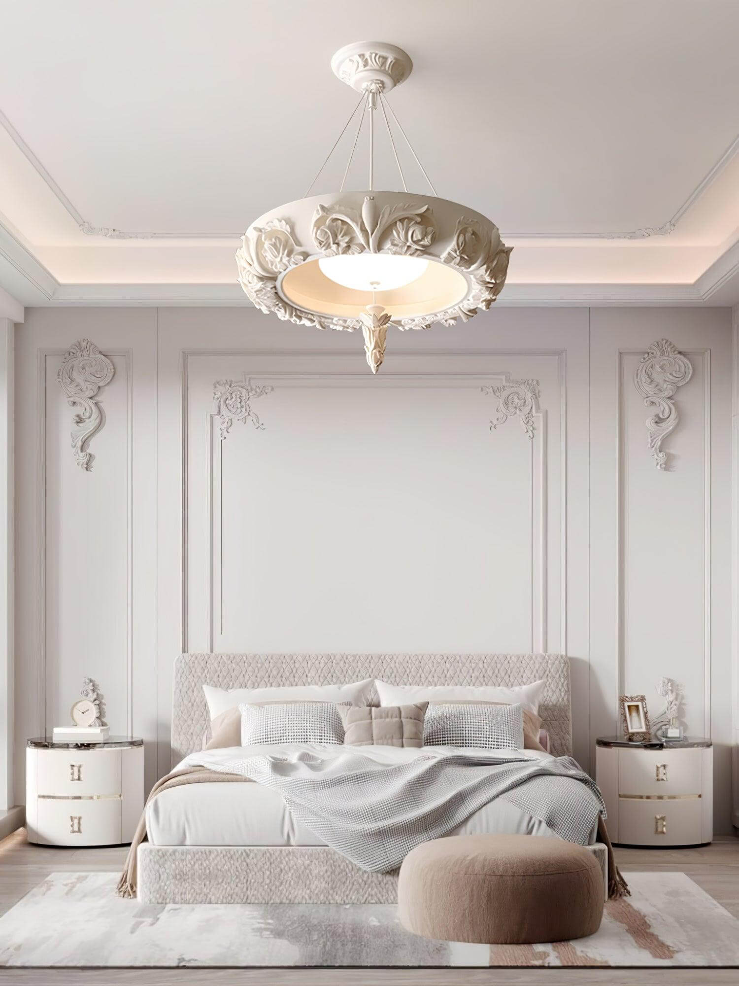 Uvilo Resin Chandelier