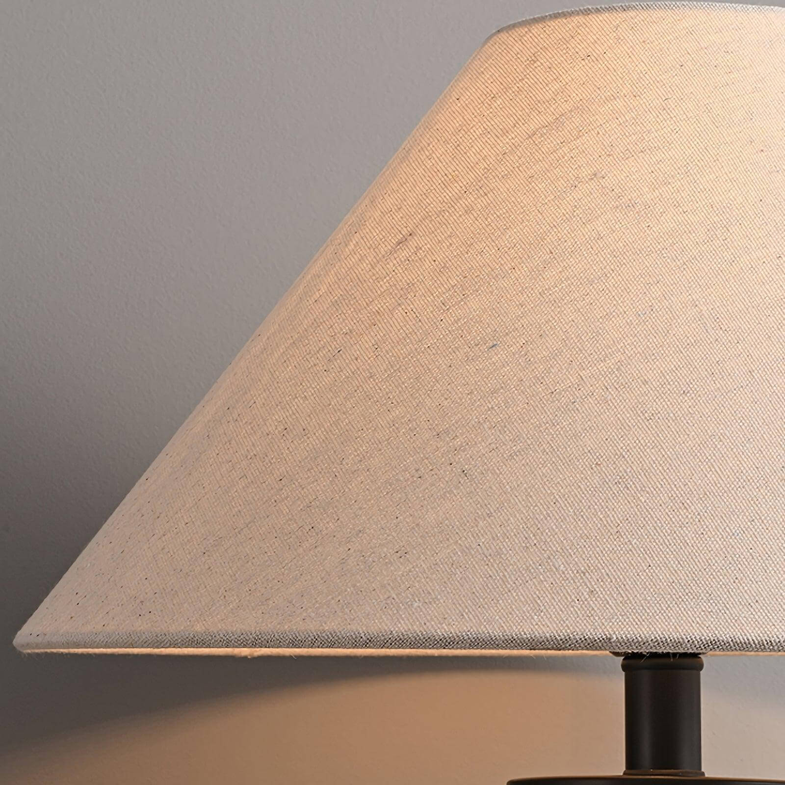 Neoclassical Ceramic Table Lamp