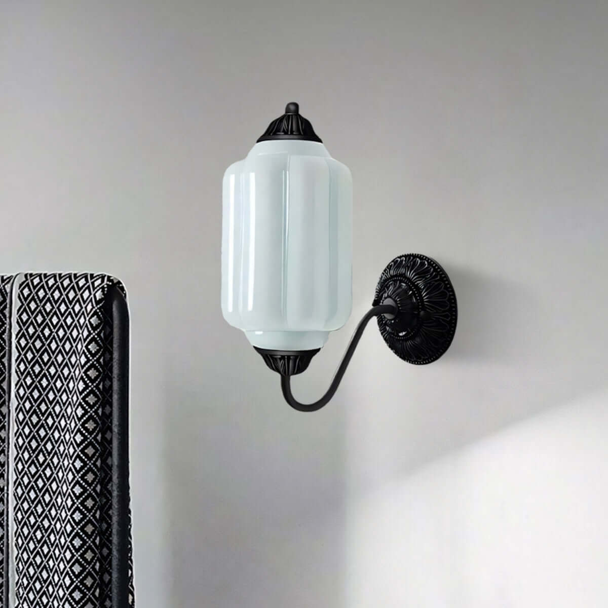 Zelvion Wall Sconce