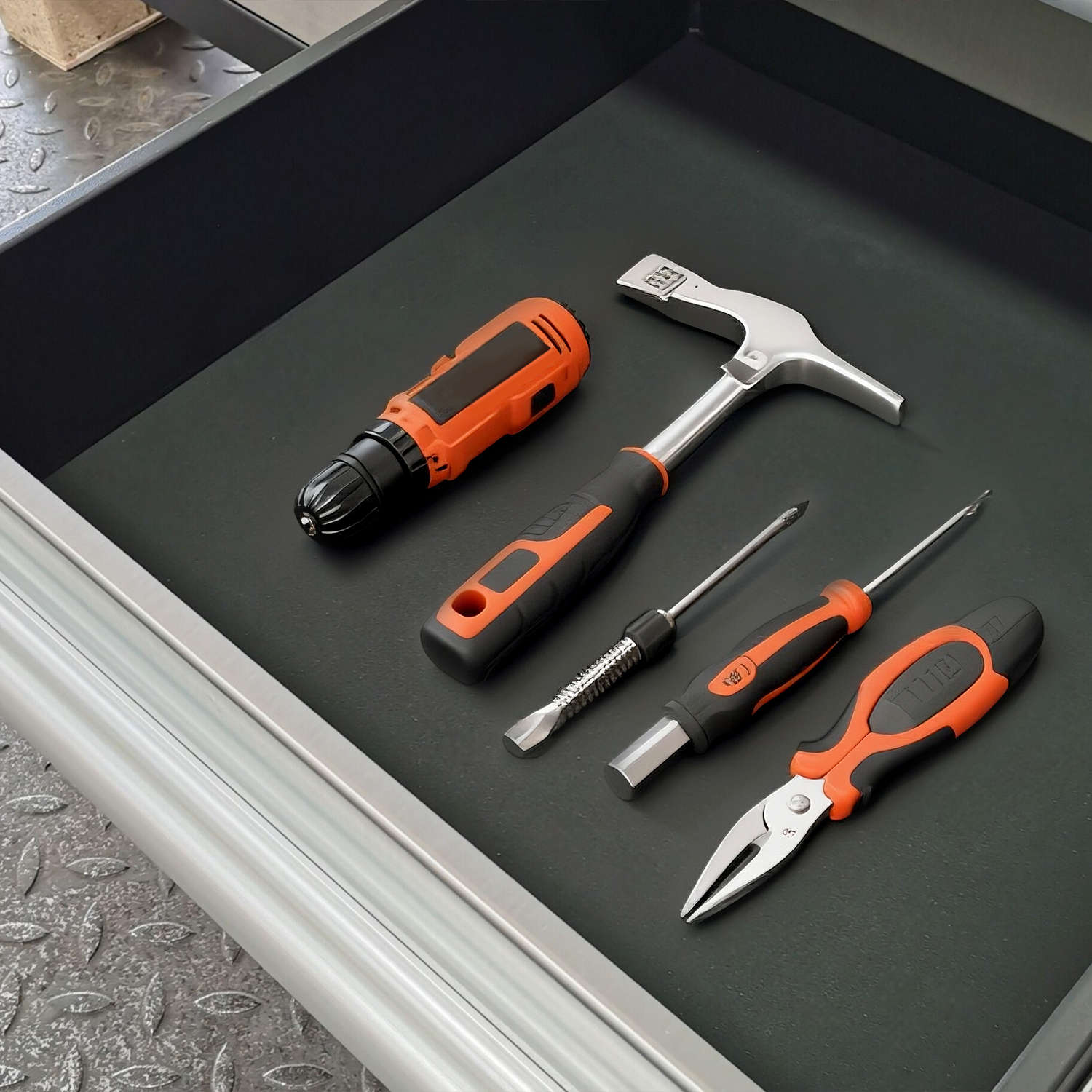 7ft Heavy Duty Workbench with 10 Drawers & 2 Cabinets