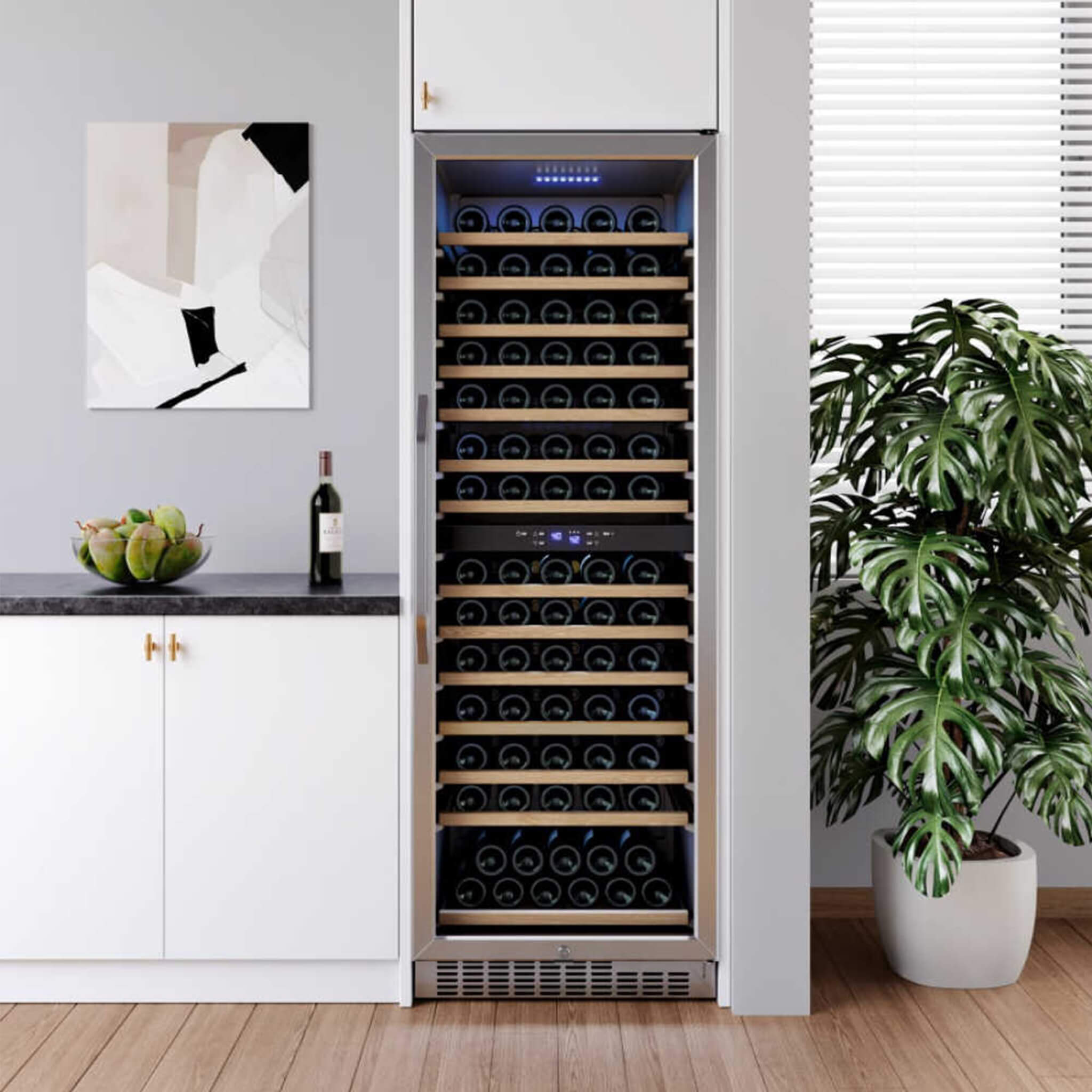 Edgestar 141 Bottle Capacity Freestanding Dual Zone Wine Cooler With Interior Lighting, 24" [CWR1552DZ] (SAK49245)