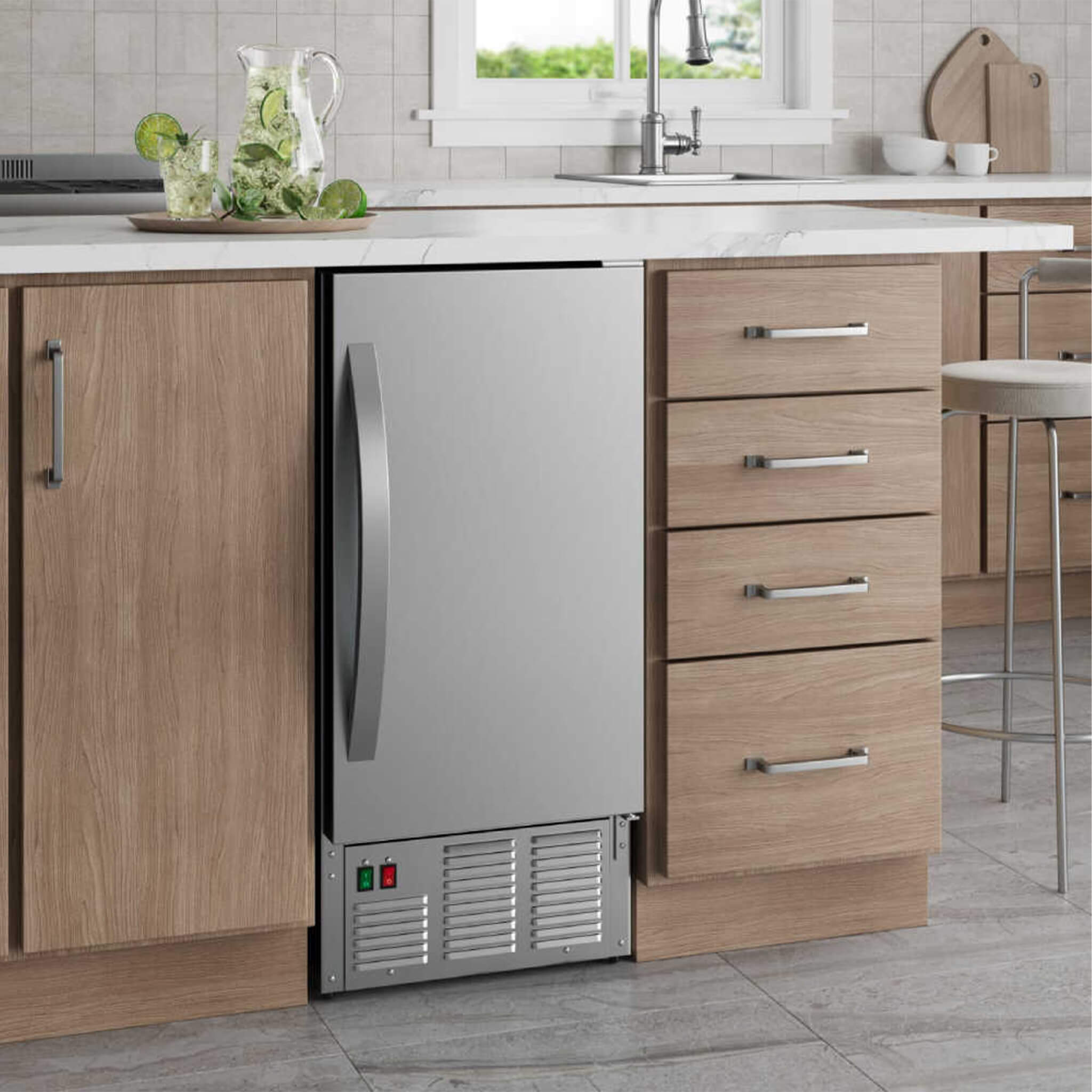 Edgestar 15" Outdoor Undercounter Ice Maker W/ 50 LBS Daily Ice Production [OIM450SS] (SAK84720)