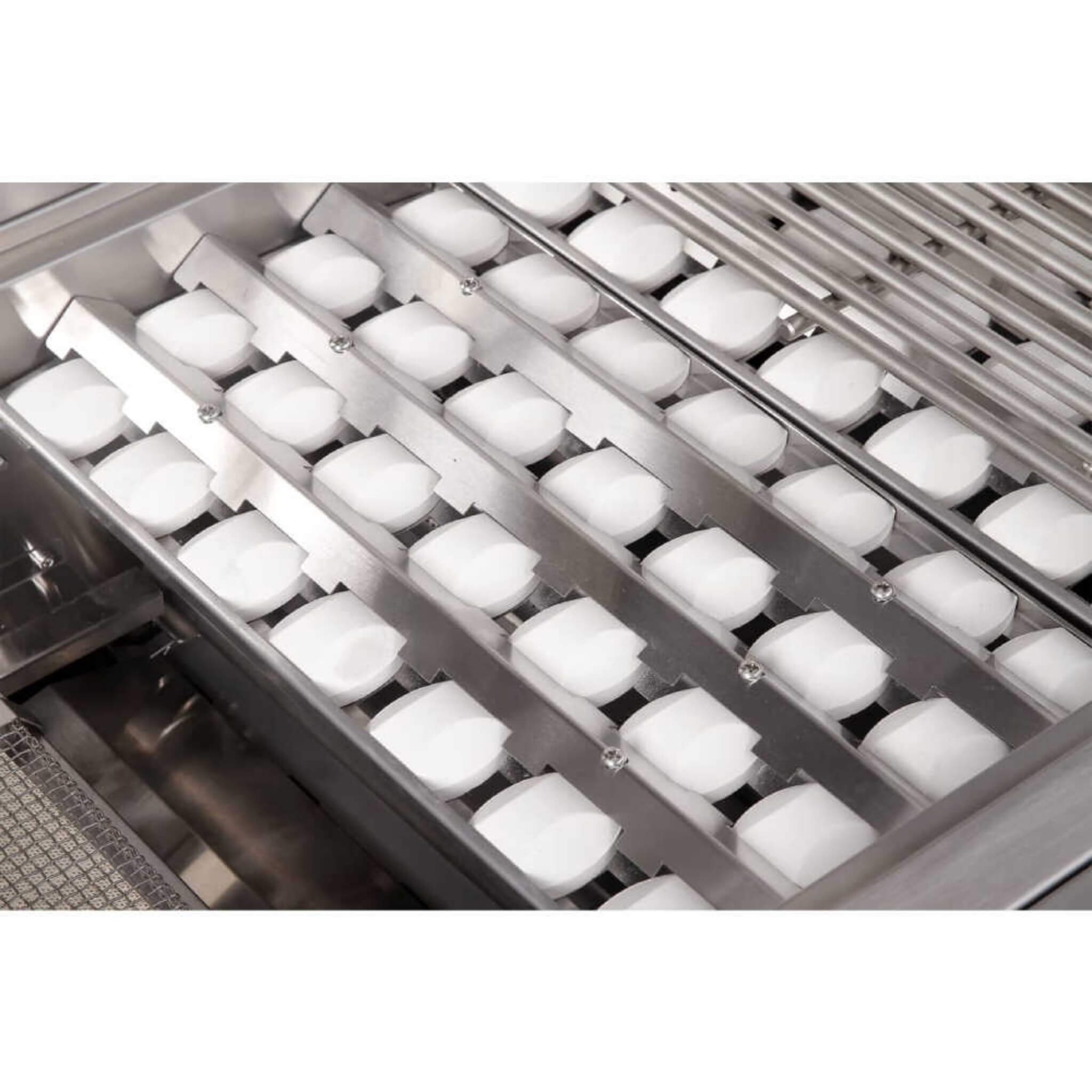 Edgestar 60K BTU Natural Gas Outdoor Built-In Grill W/ Rotisserie And LED Lighting, 30" (SAK52871)