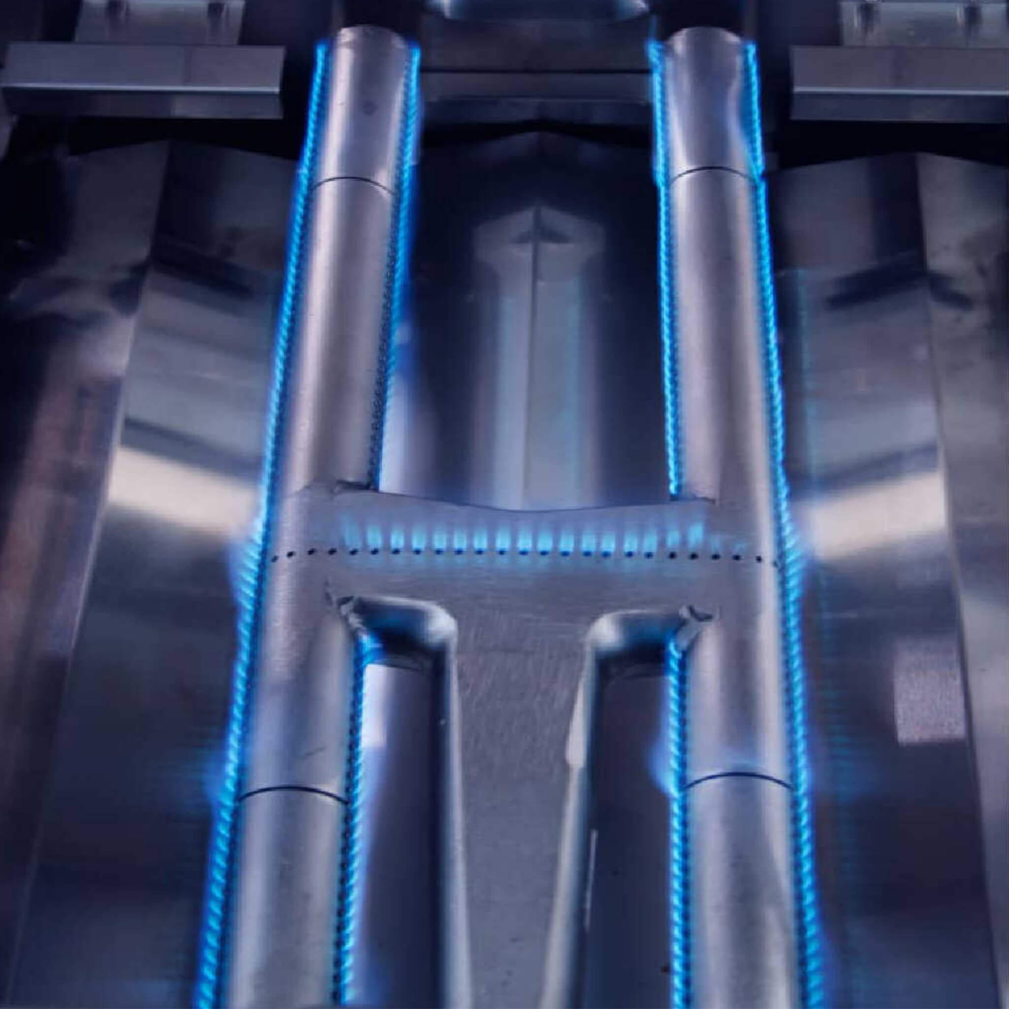 Edgestar 89K BTU 36" Wide Liquid Propane Built In Grill With Insulated Jacket And Double Access Doors (SAK78429)