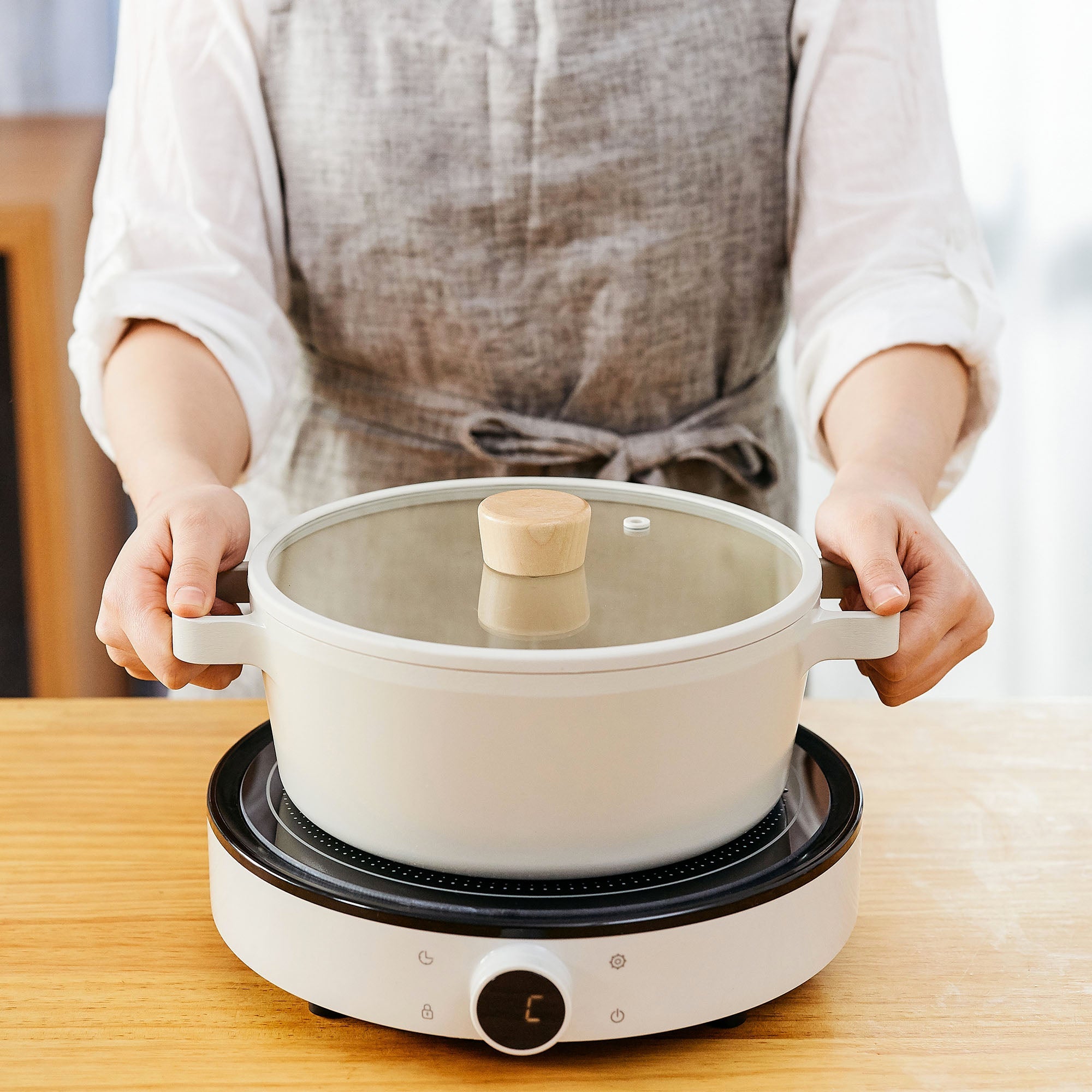 Fika 9" Stock Pot