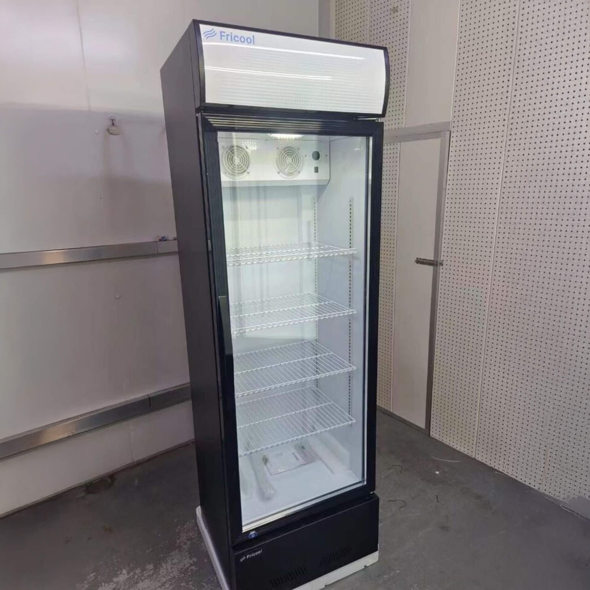 Heavy-Duty 23-Inch Commercial Single Glass Door Refrigerator With LED Lights (SAK43533)