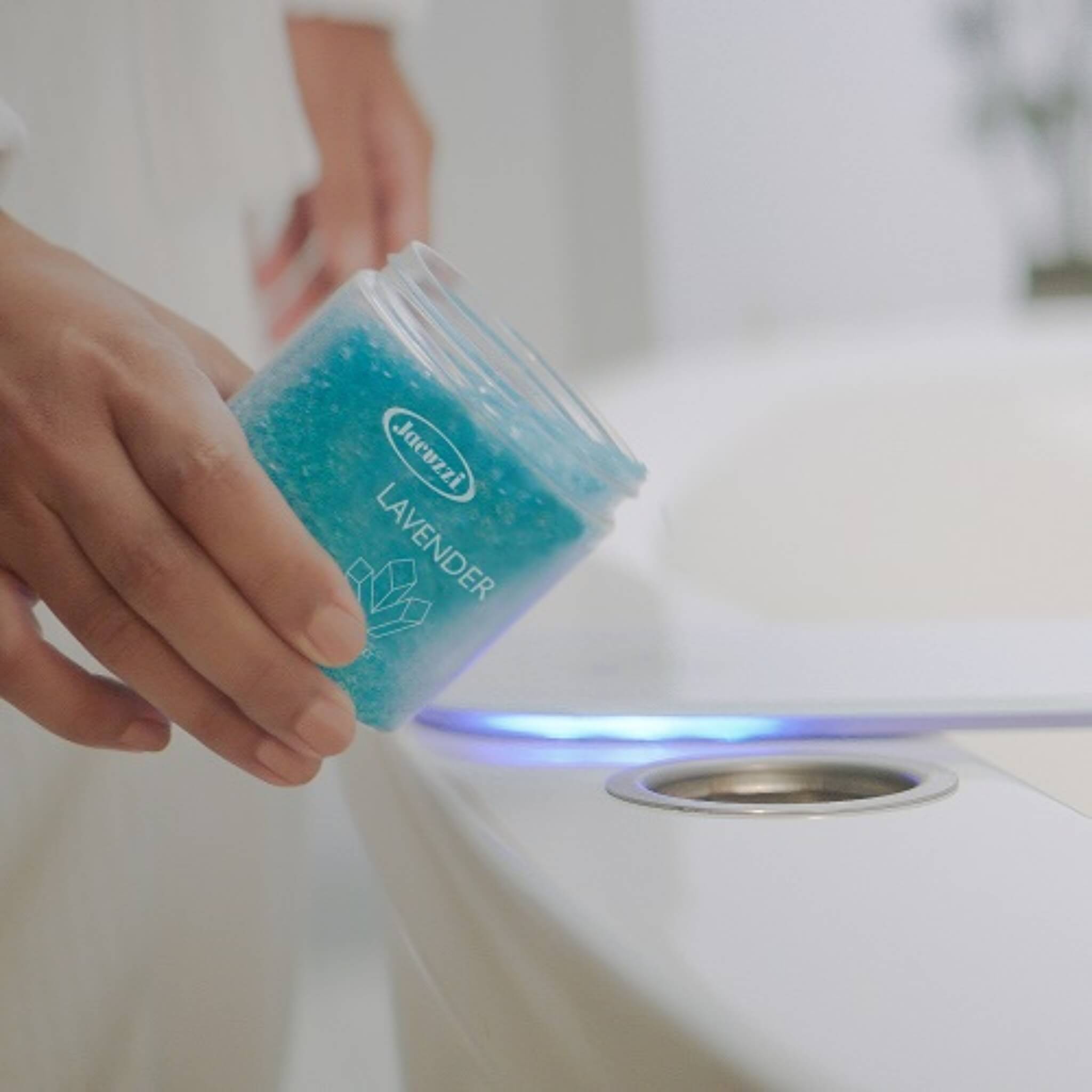 Jacuzzi Arga 69" Freestanding Whirlpool Bathtub [JAGF6934PCL6IPW/M] (SAK85921)