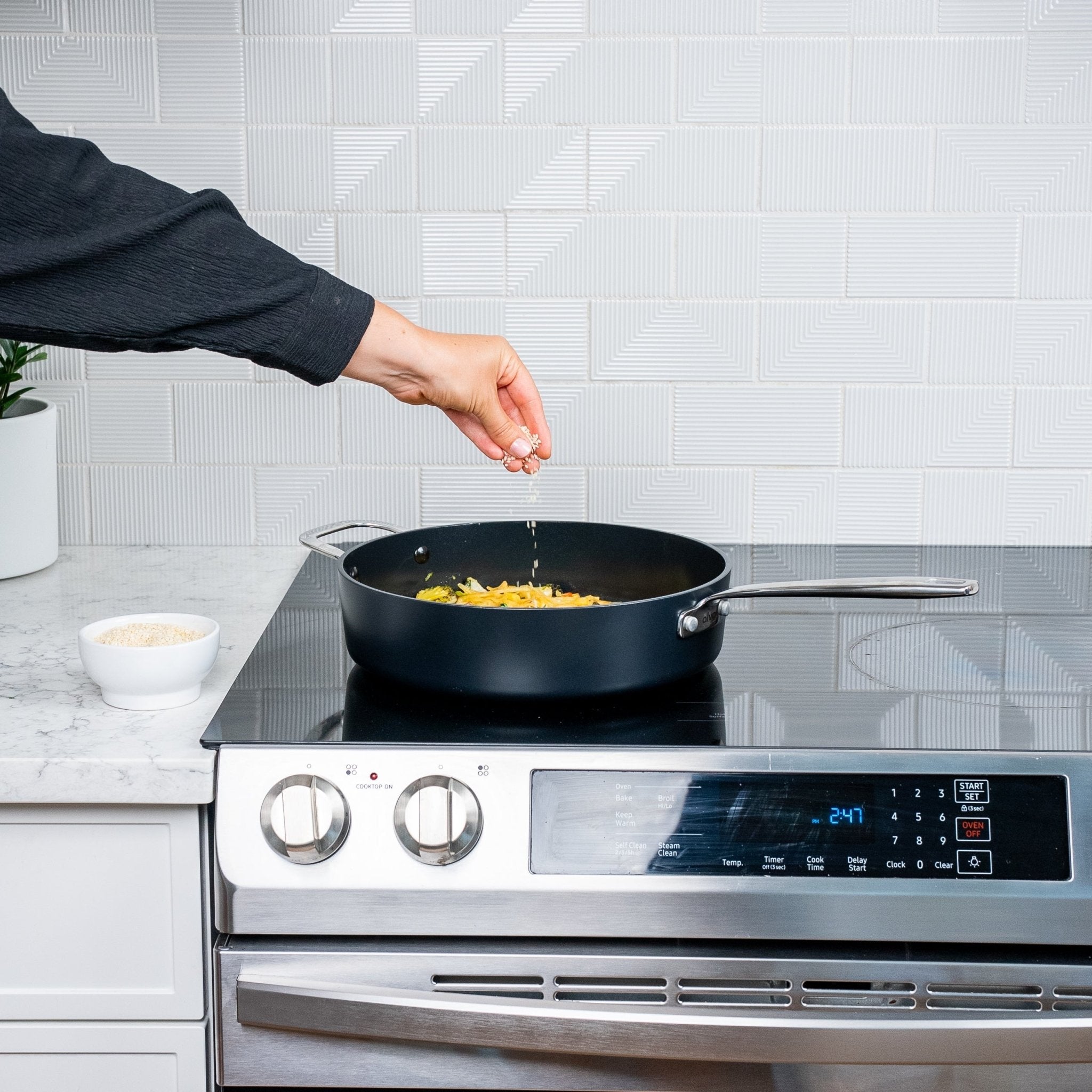 Maestro Sauté Pan with Lid — 4-QT. Nonstick