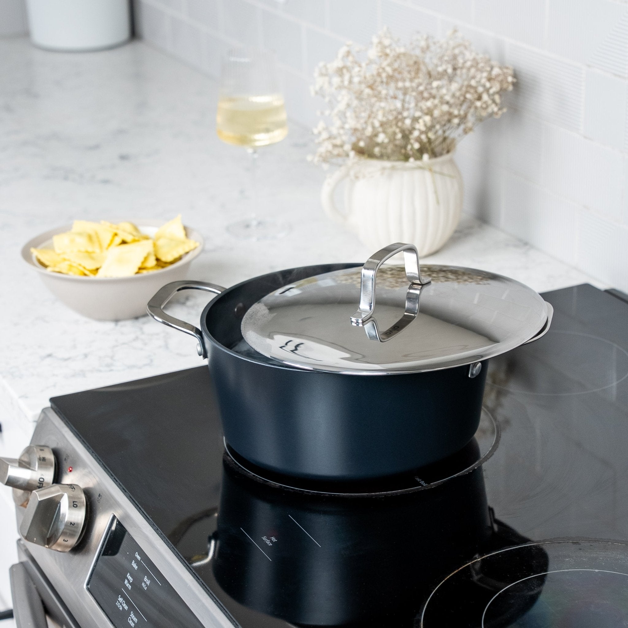 Maestro Stock Pot with Lid — 4.5-QT. Nonstick